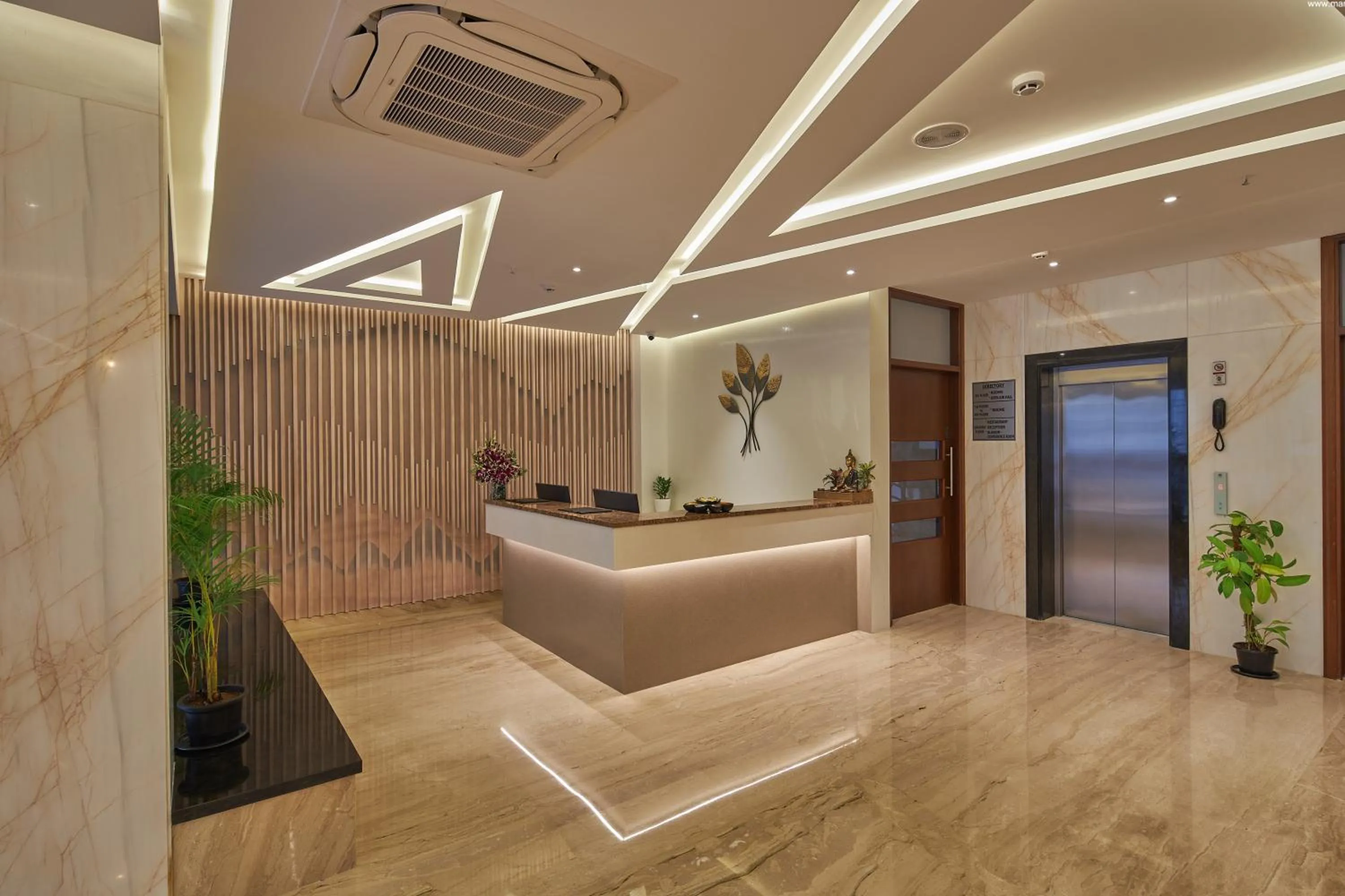 Seating area in Regenta Inn Grand-ORR, Mahadevapura