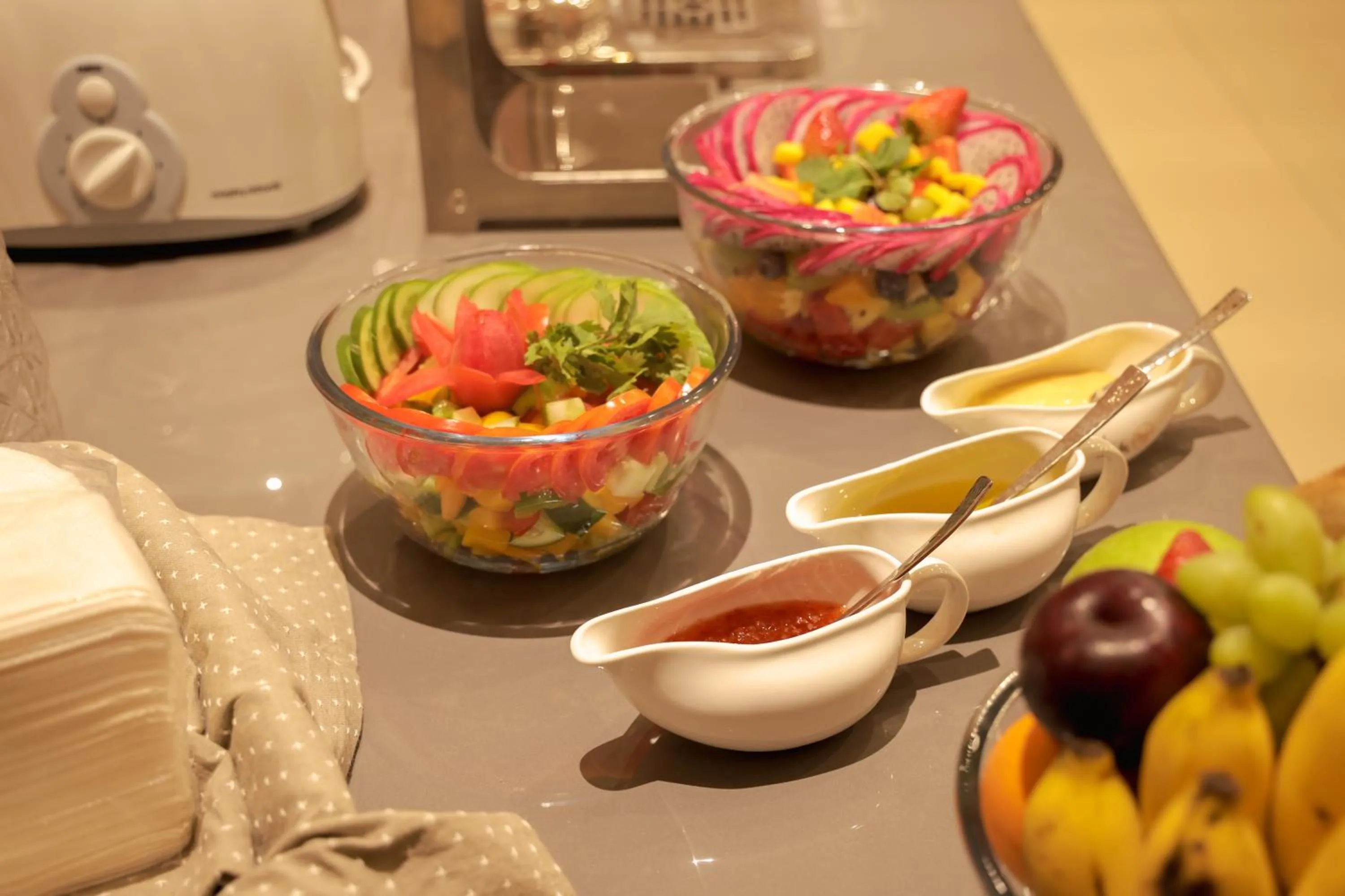 Restaurant/places to eat in HILUX COURTYARD