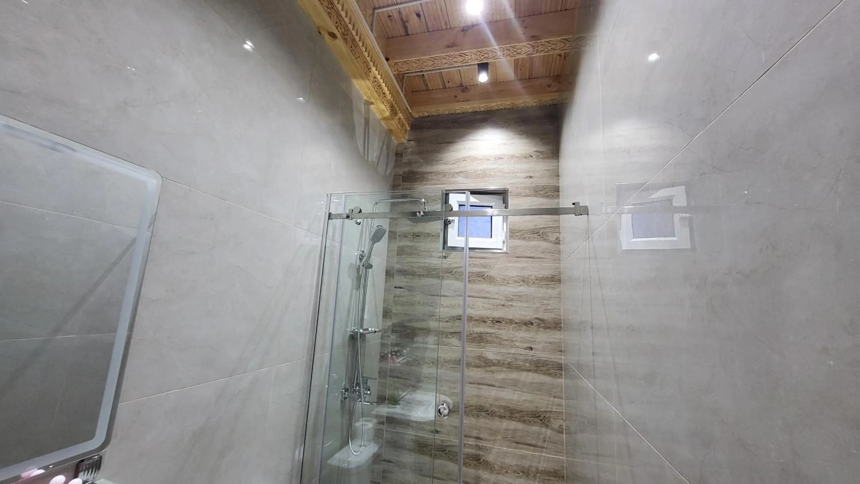 Ulli Oy Boutique Hotel & Terrace