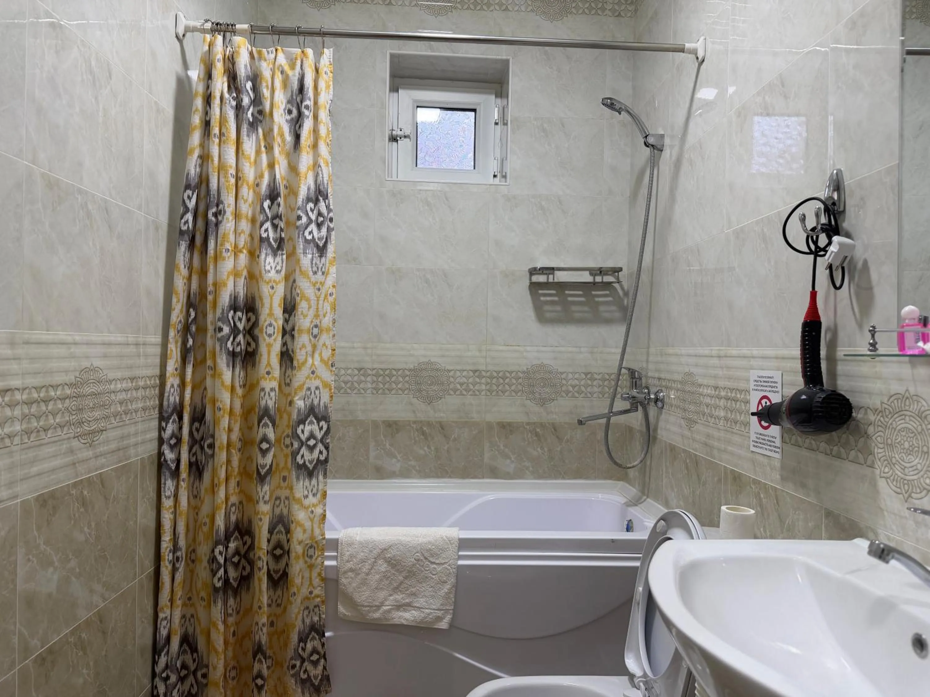 Ulli Oy Boutique Hotel & Terrace