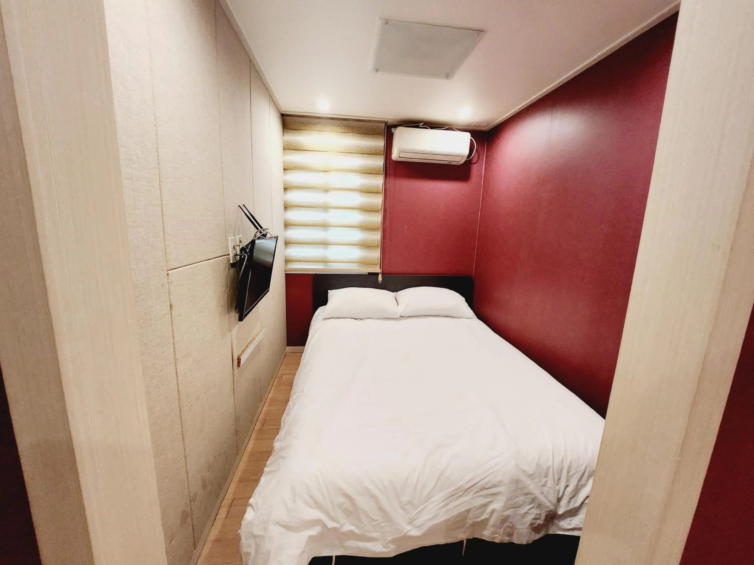 Bed in Olive hostel R(Residence)