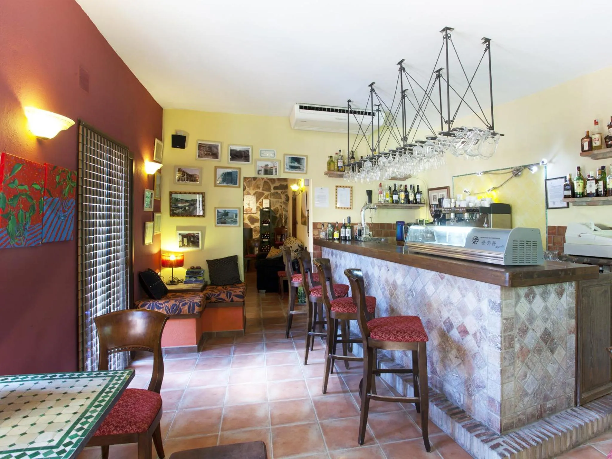 Lounge or bar in Hotel Rural Molino del Puente Ronda