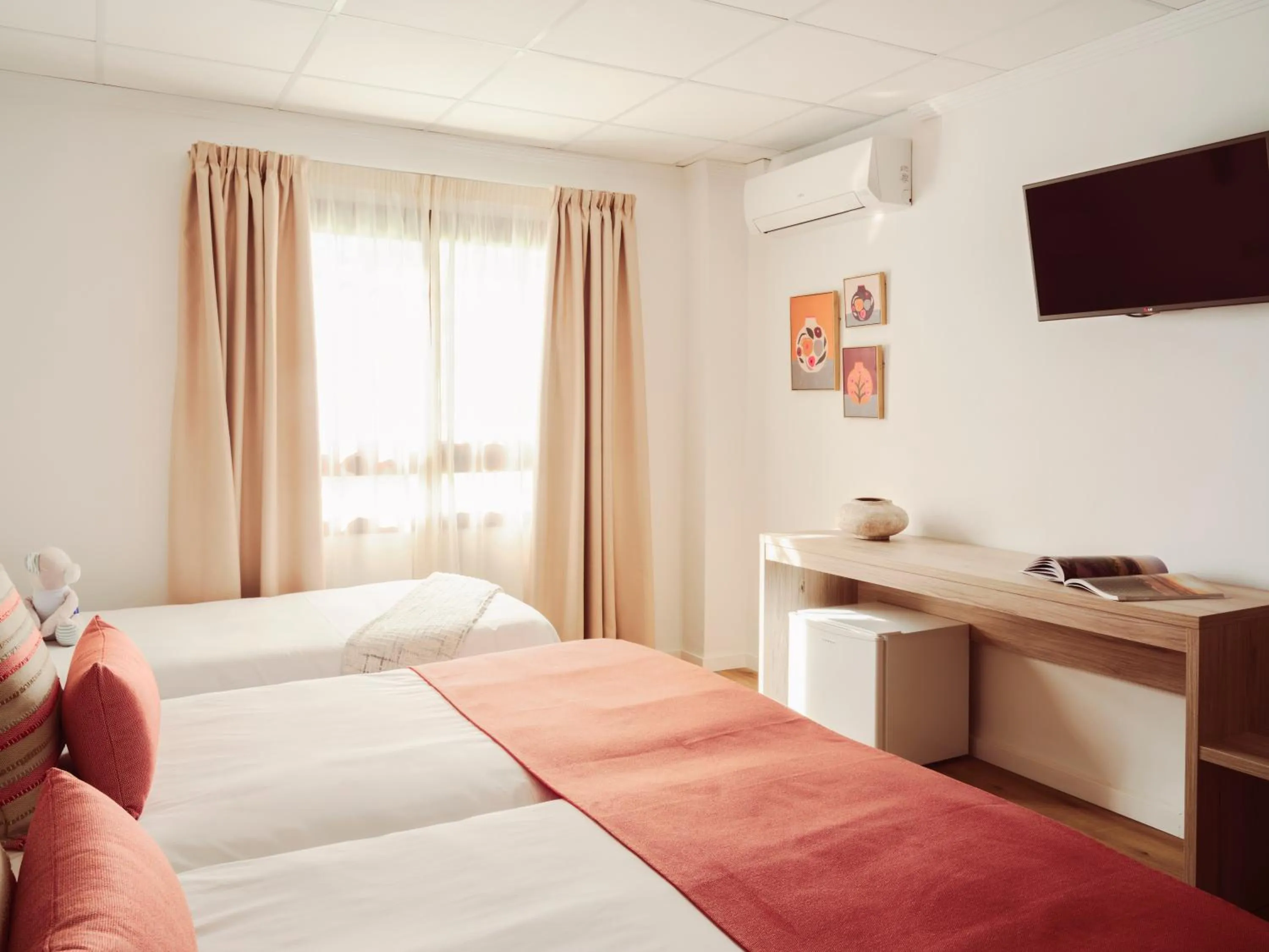 Bedroom, Bed in Ona Las Rampas