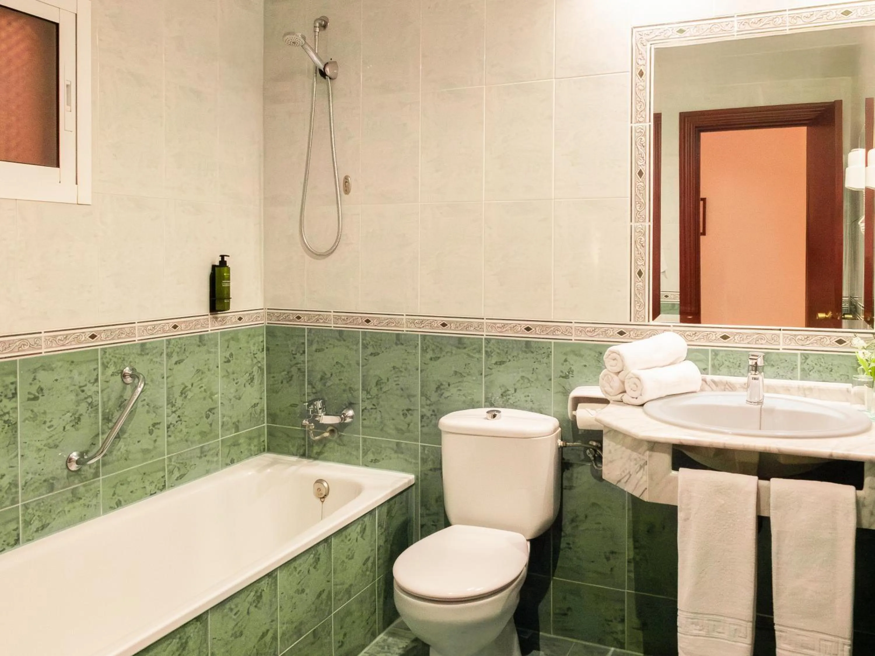 Bathroom in Ona Las Rampas