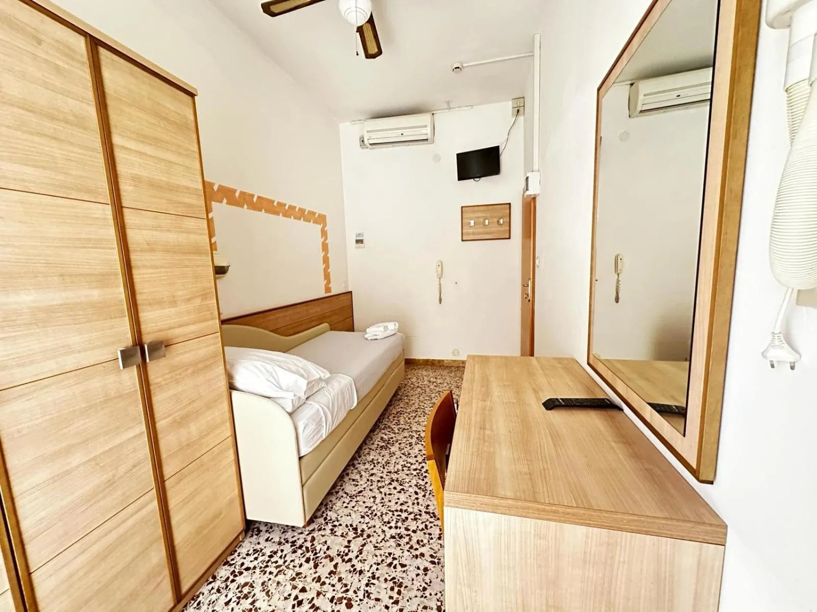 Bedroom, Bed in Hotel Ravello Adults Only