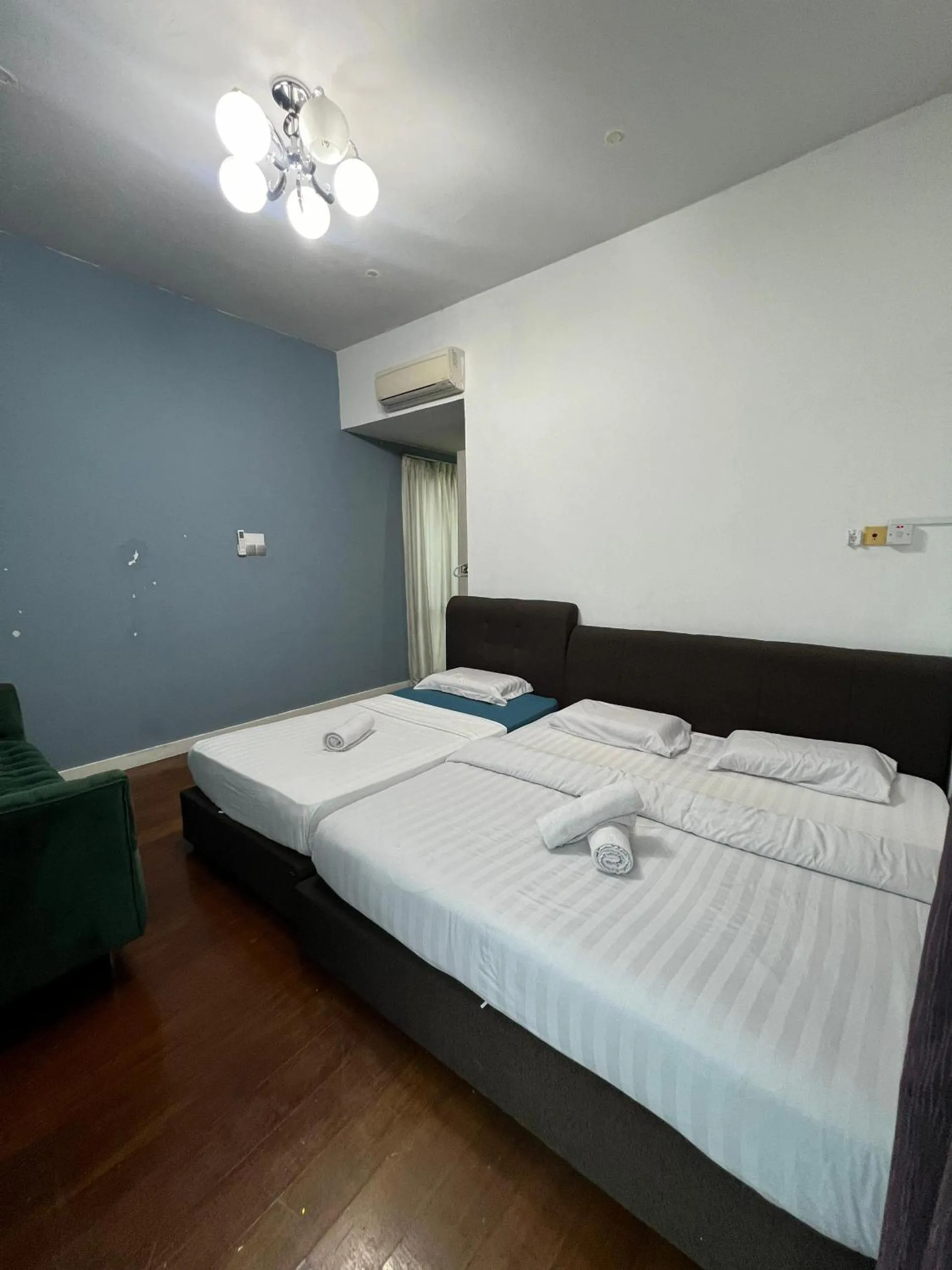 Bed in The Loft Imago Shopping Mall, City Centre in Kota Kinabalu