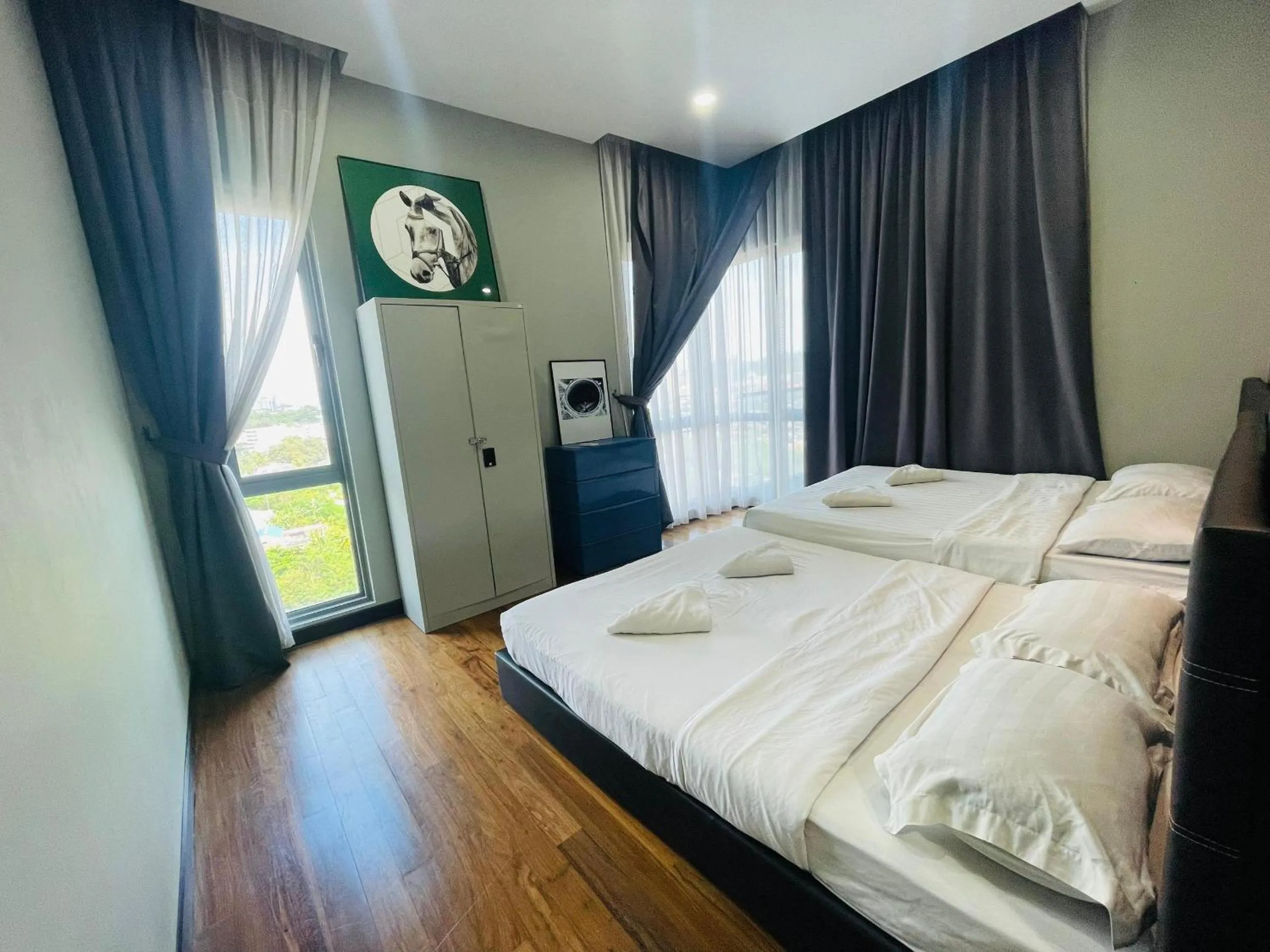 Bed in The Loft Imago Shopping Mall, City Centre in Kota Kinabalu