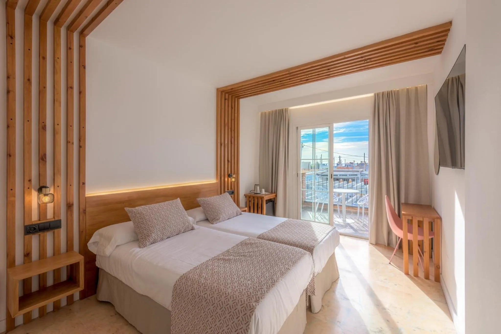 Bed in Hotel Boutique Sibarys - Adults Recommended