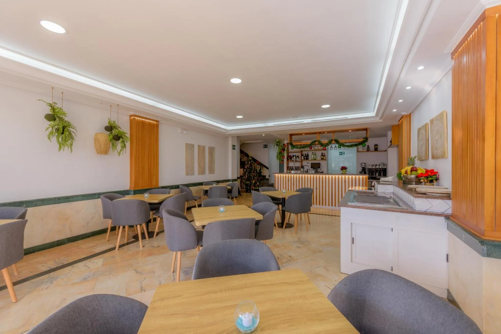 Restaurant/places to eat in Hotel Boutique Sibarys - Adults Recommended