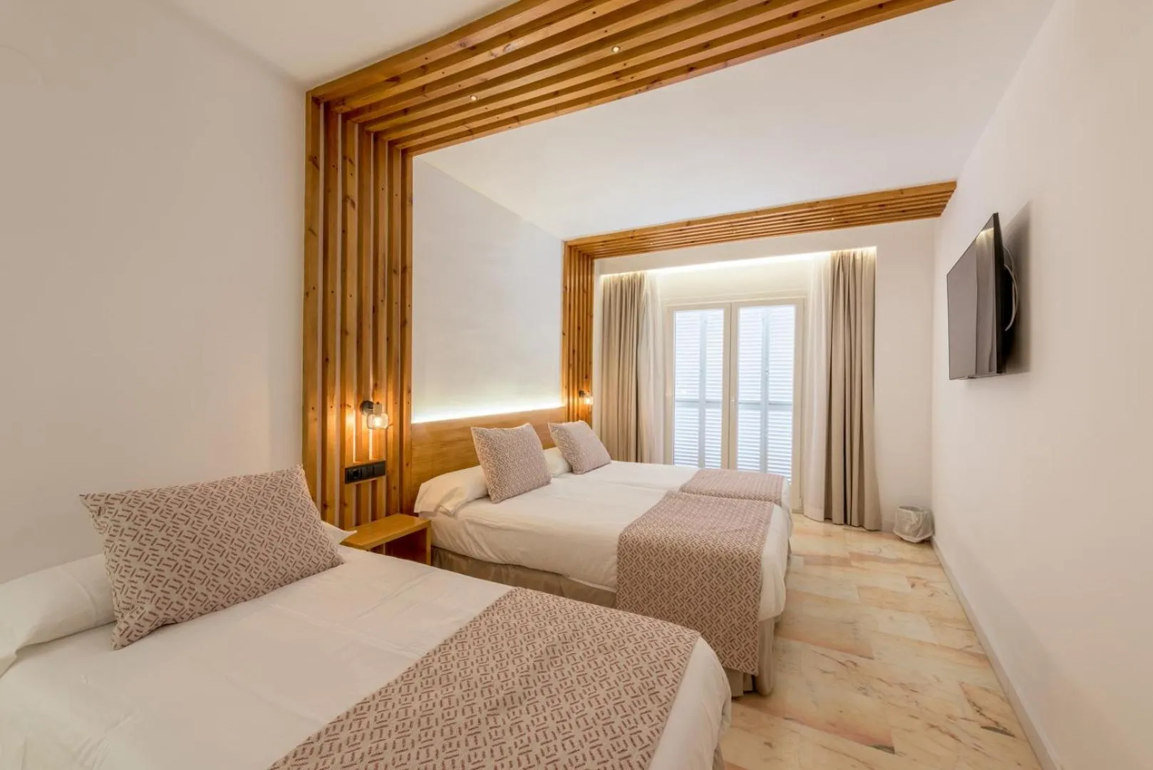 Bed in Hotel Boutique Sibarys - Adults Recommended