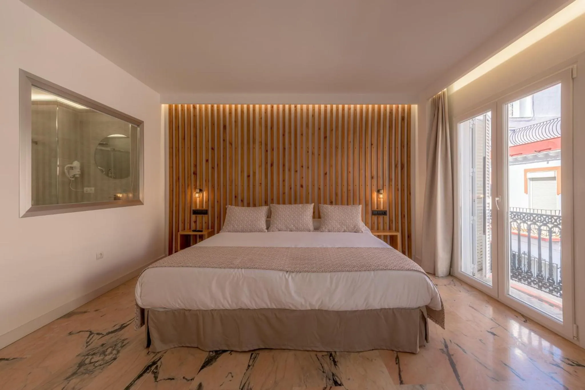 Bed in Hotel Boutique Sibarys - Adults Recommended