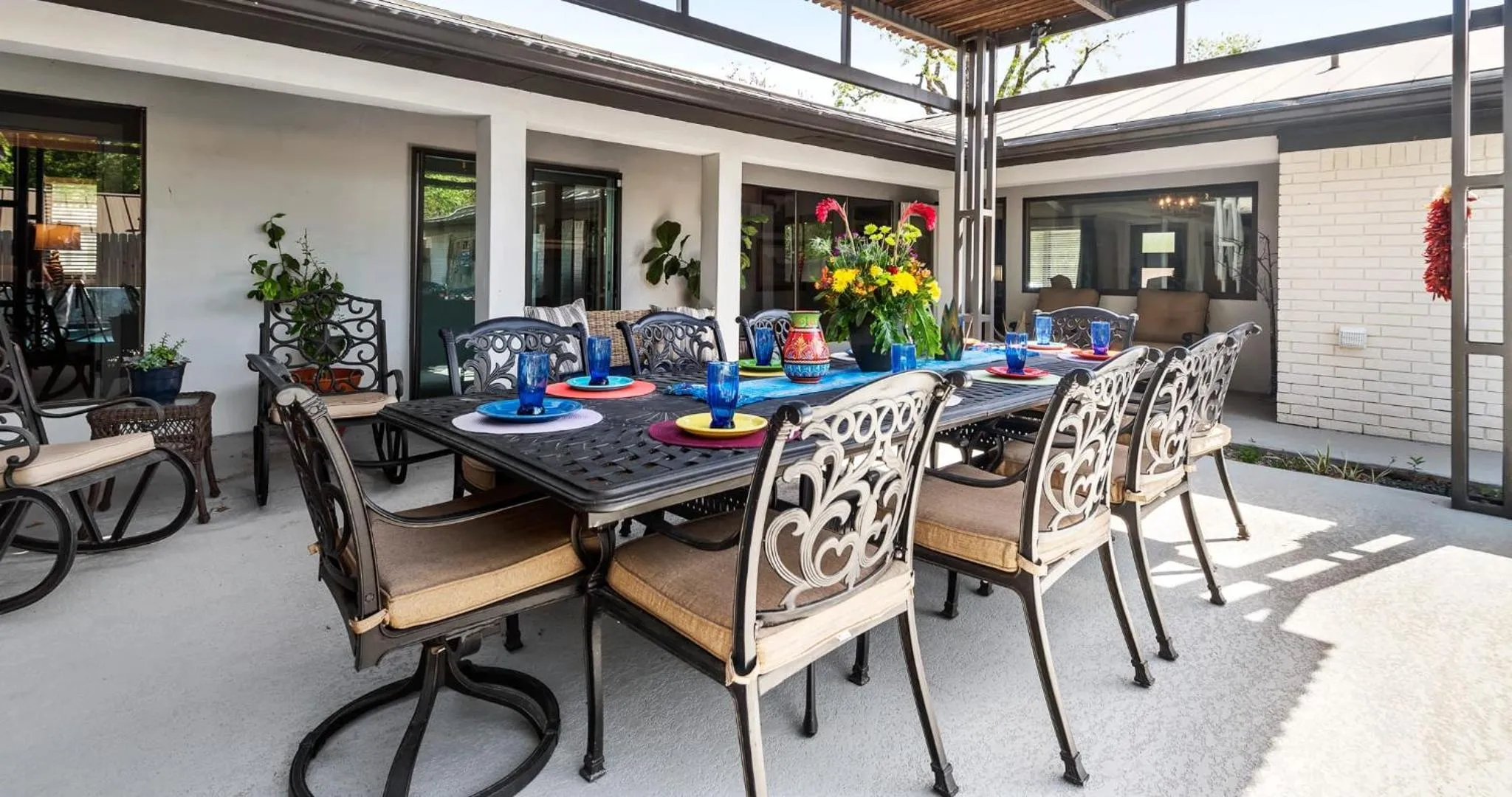 Stylish 3BR House with Swimming Pool and Walking to HSB Resort