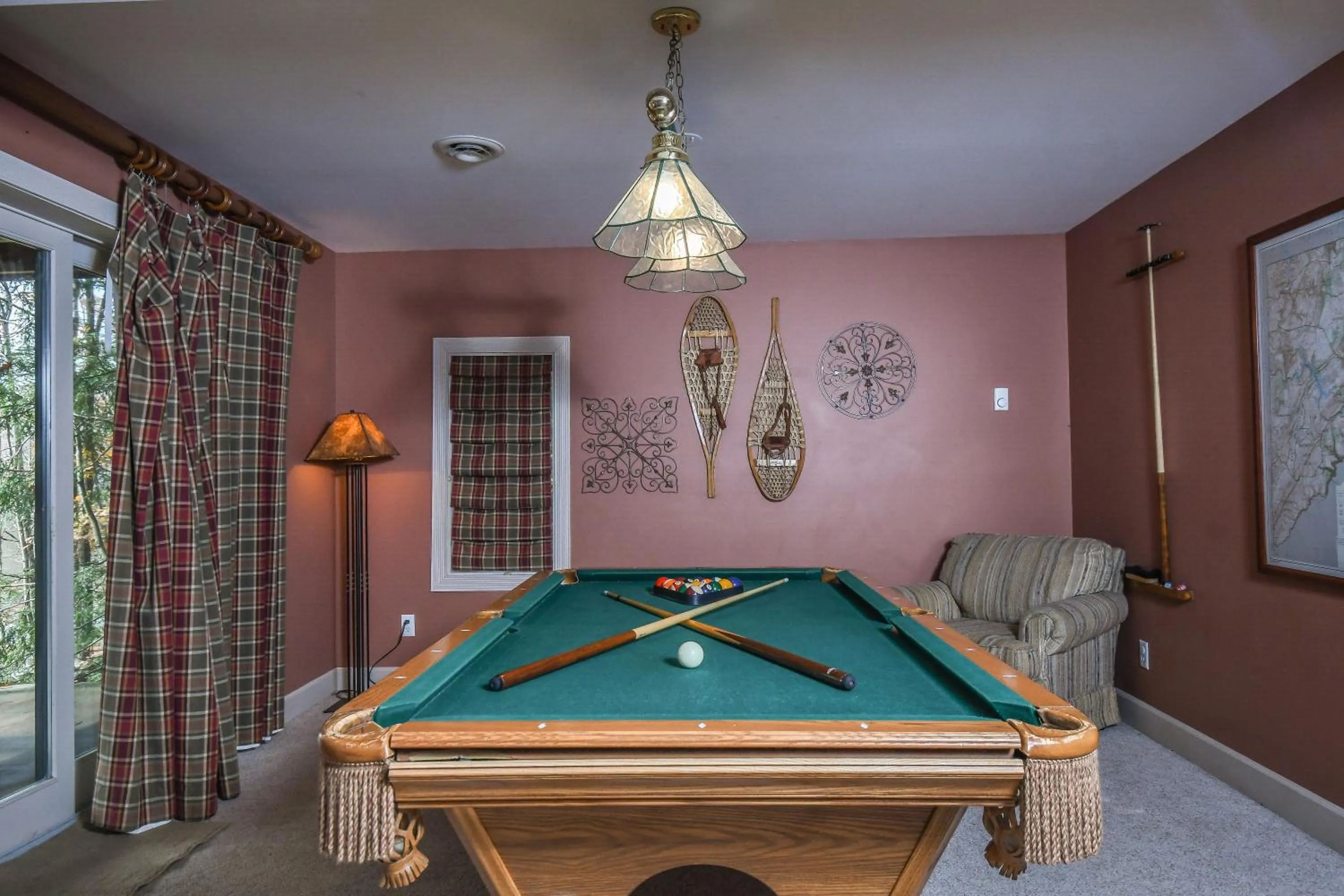 Property building in Highland Retreat