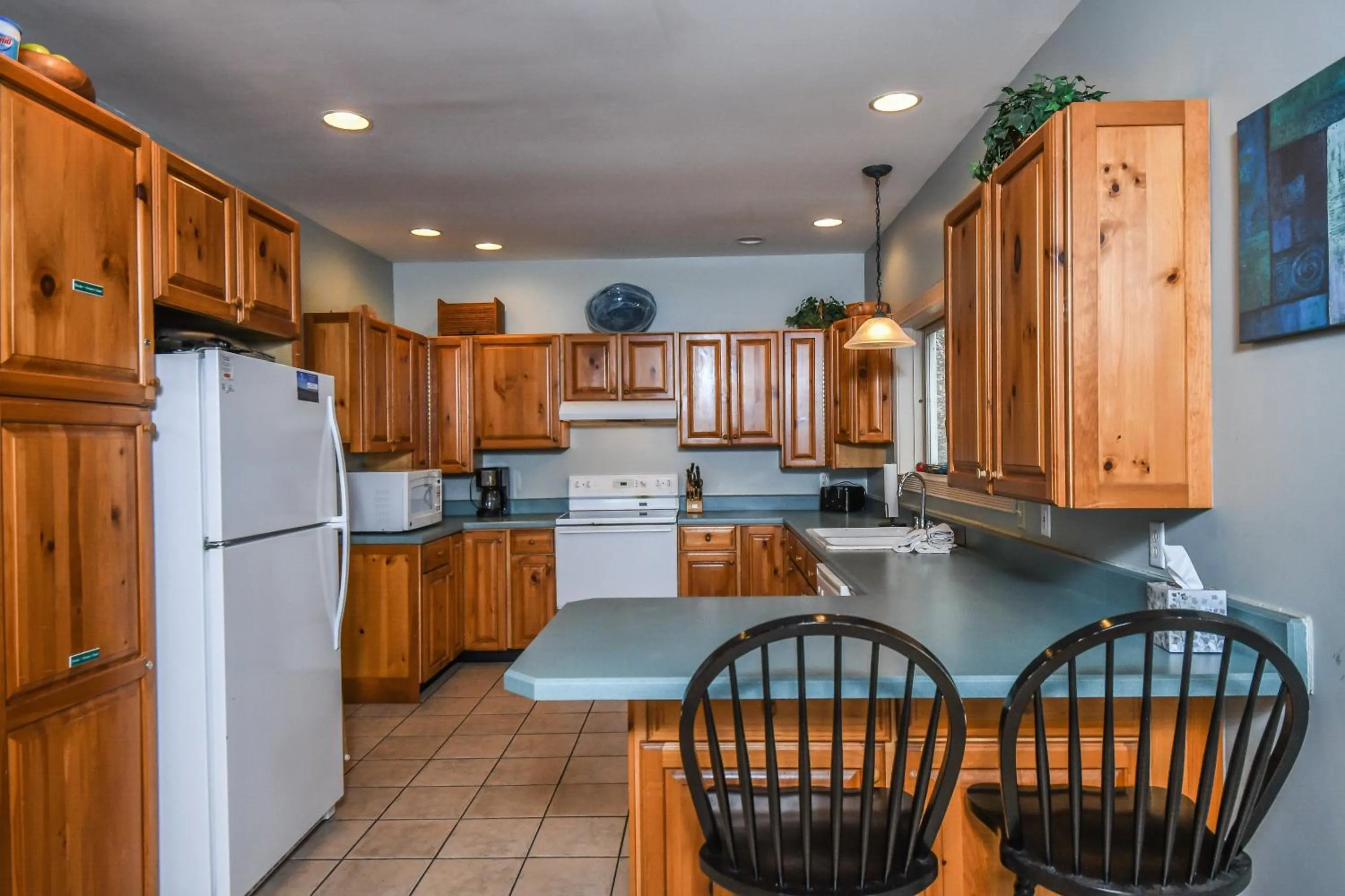 Property building in Highland Retreat