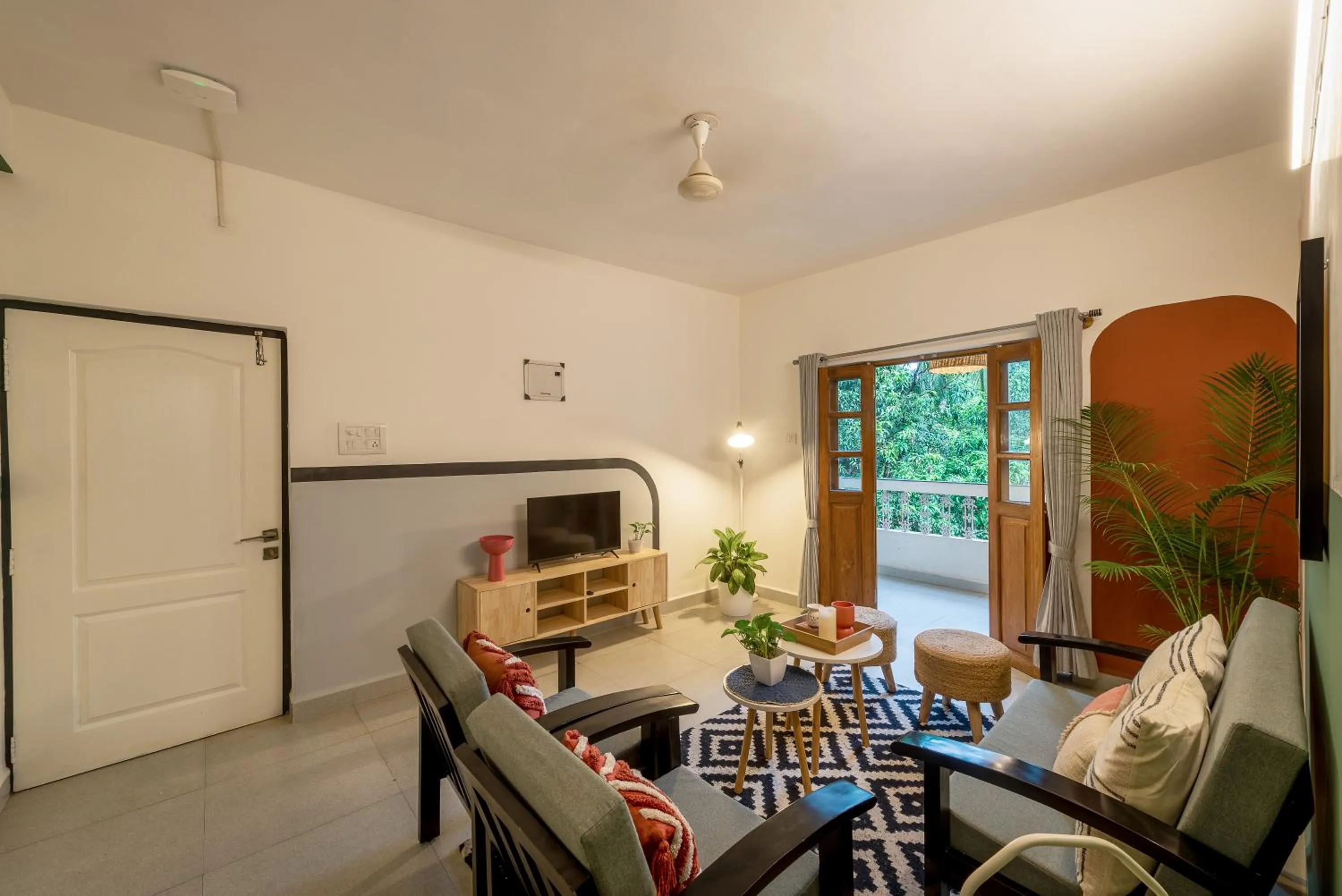 Living room in Olive Hotel Calangute Niwasa by Embassy Group