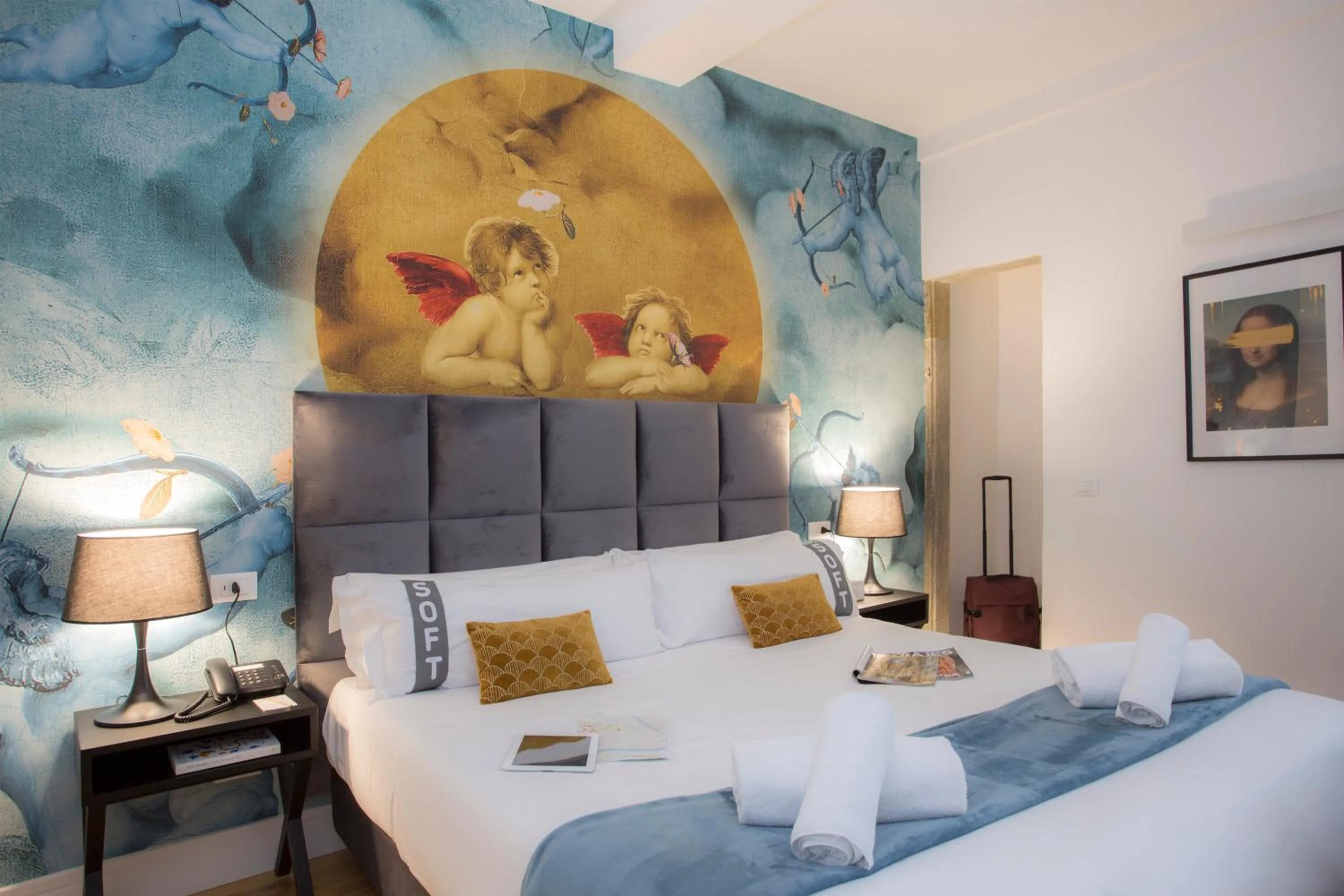 Photo of the whole room, Bed in Casual Rinascimento Firenze