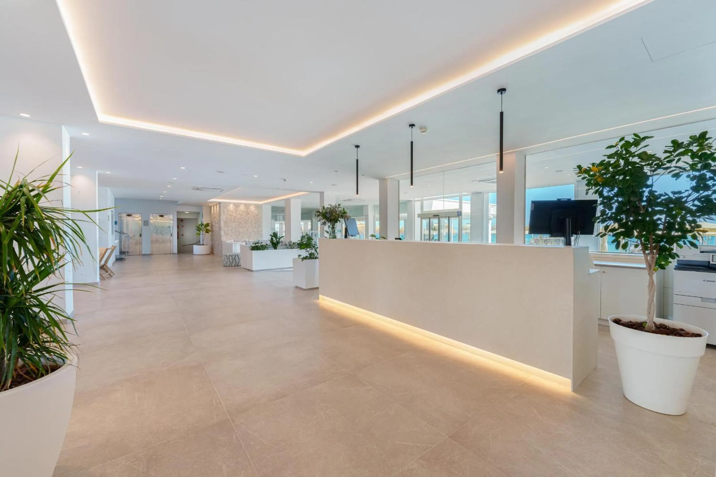 Lobby or reception in Caprice Concord Hotel & Spa