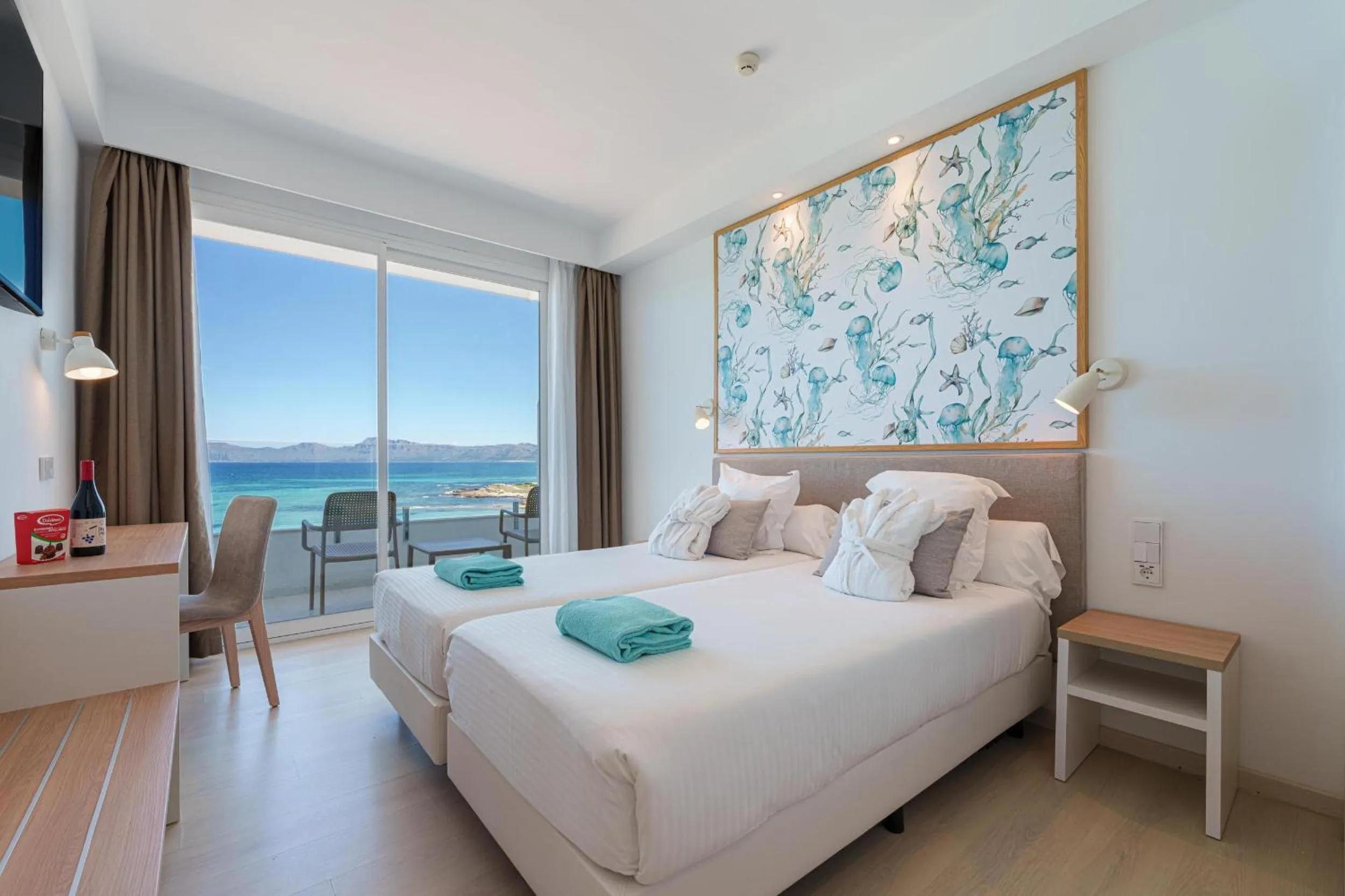 Decorative detail, Bed in Caprice Concord Hotel & Spa