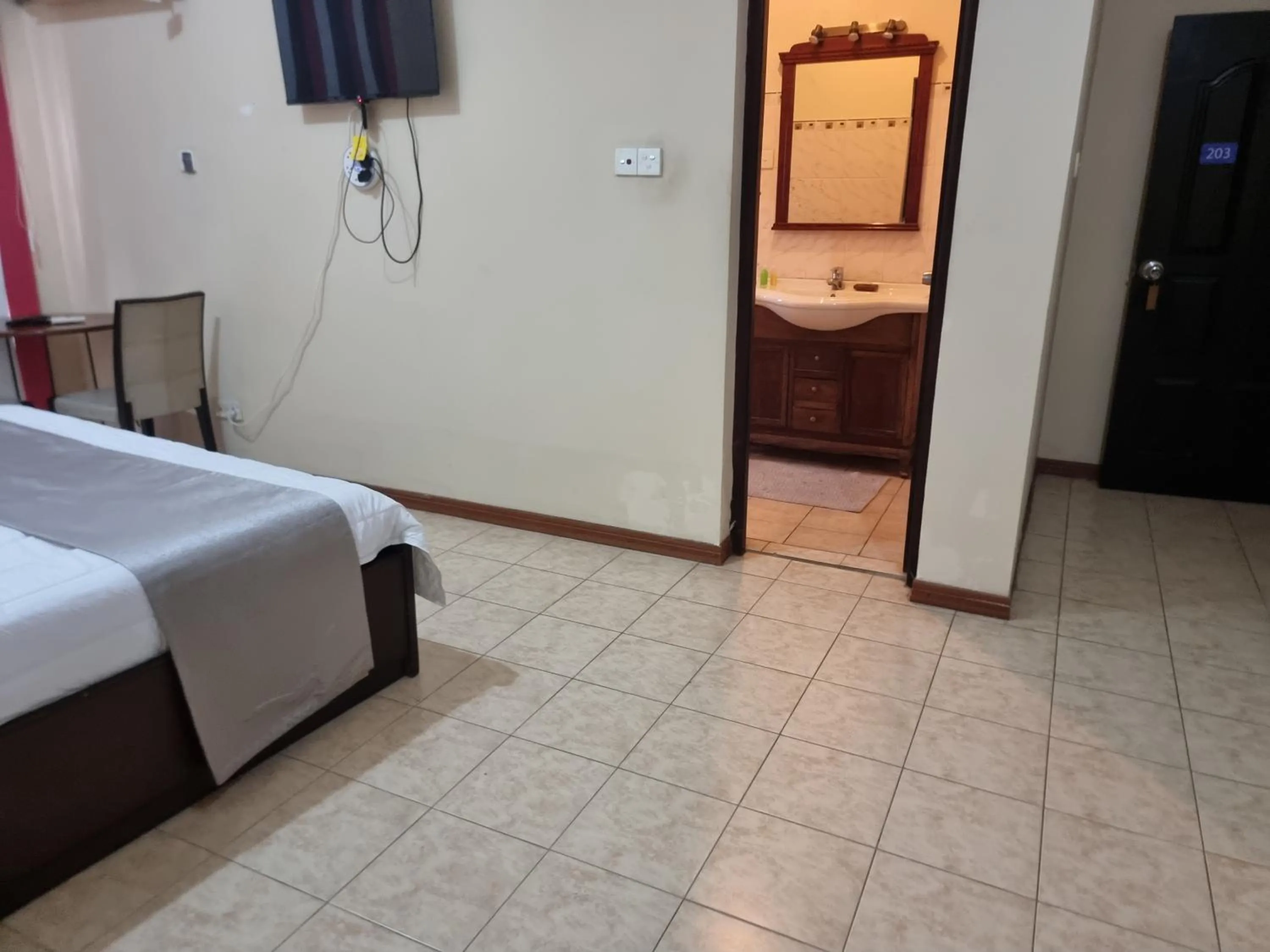 Bed in Victory colombo