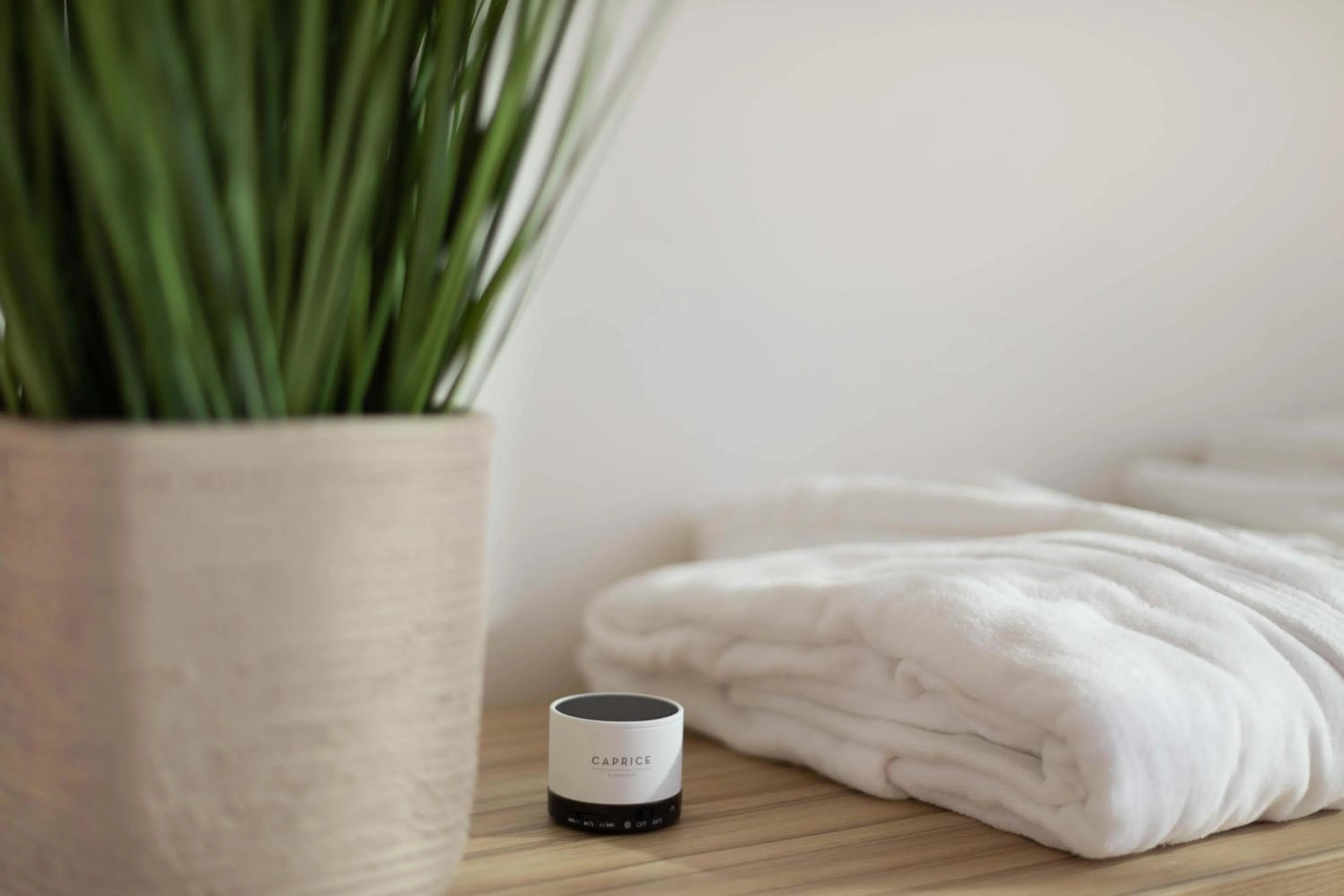 Decorative detail, Bed in Bordoy Alcudia Port Suites - Adults Only