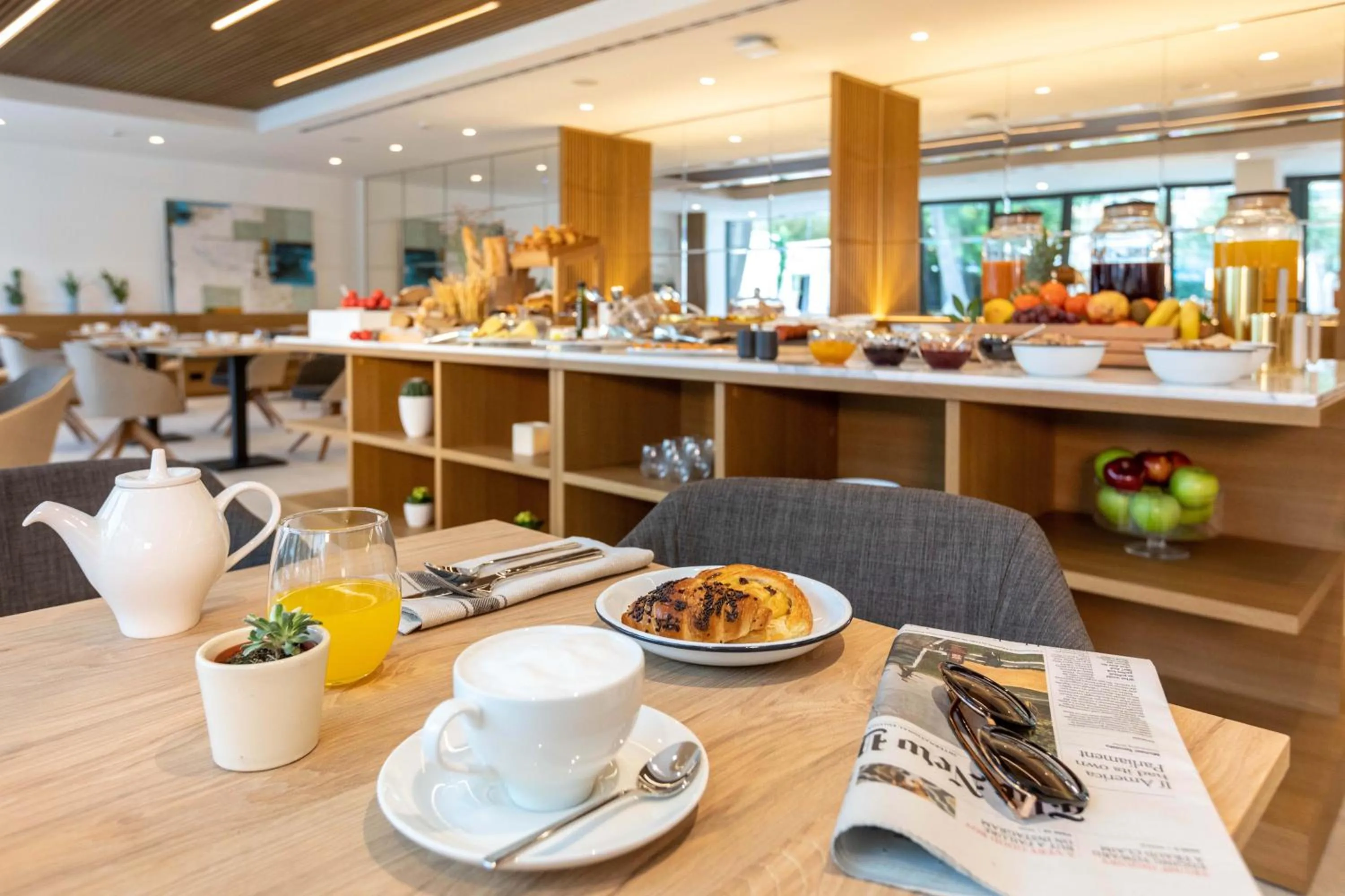 Restaurant/places to eat in Bordoy Alcudia Port Suites - Adults Only