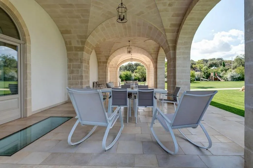 Day in Villa Bellavista by Raro Villas