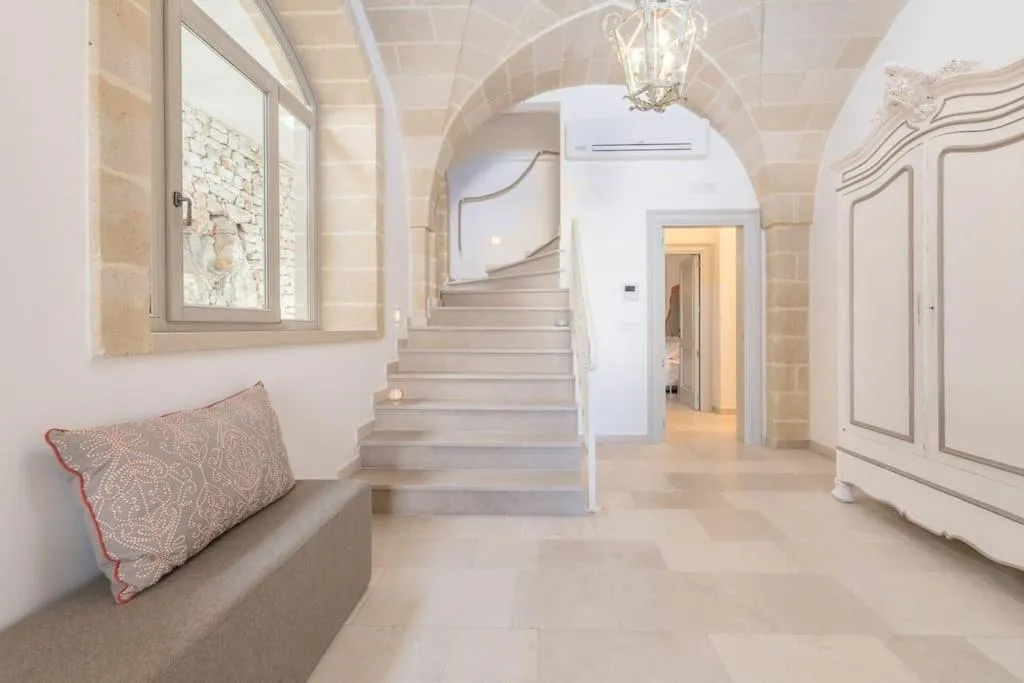 Living room in Villa Bellavista by Raro Villas