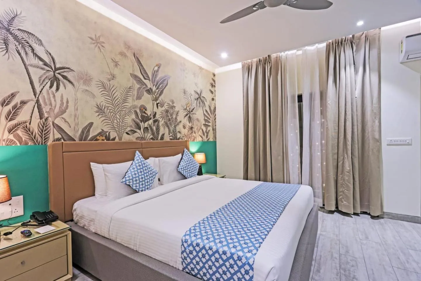 Bed in CoCasa Boutique Hotel