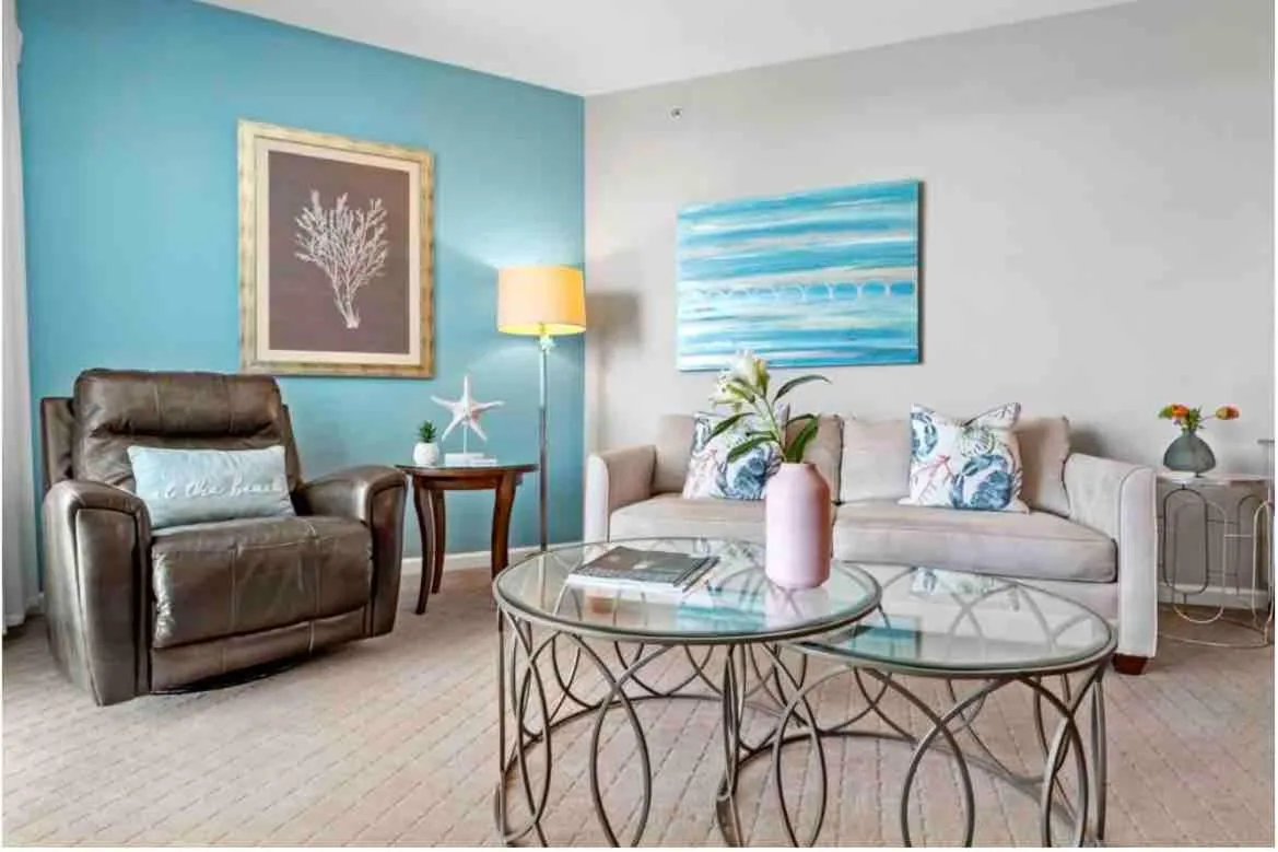 Pink Sunsets at the Palms of Destin Across from Beach, Heated Pool Shuttle & Dining