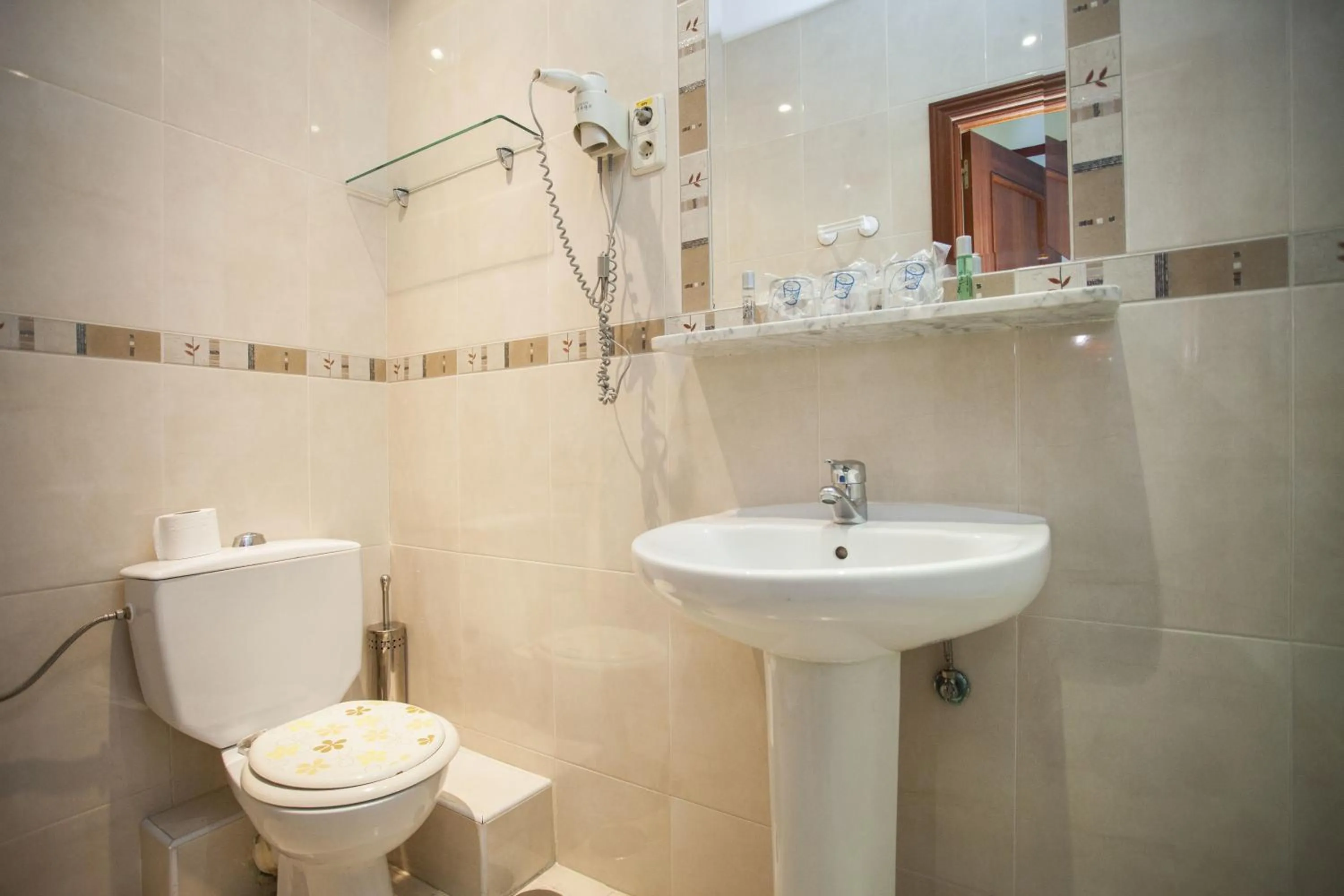 Bathroom in Pensión Carrera