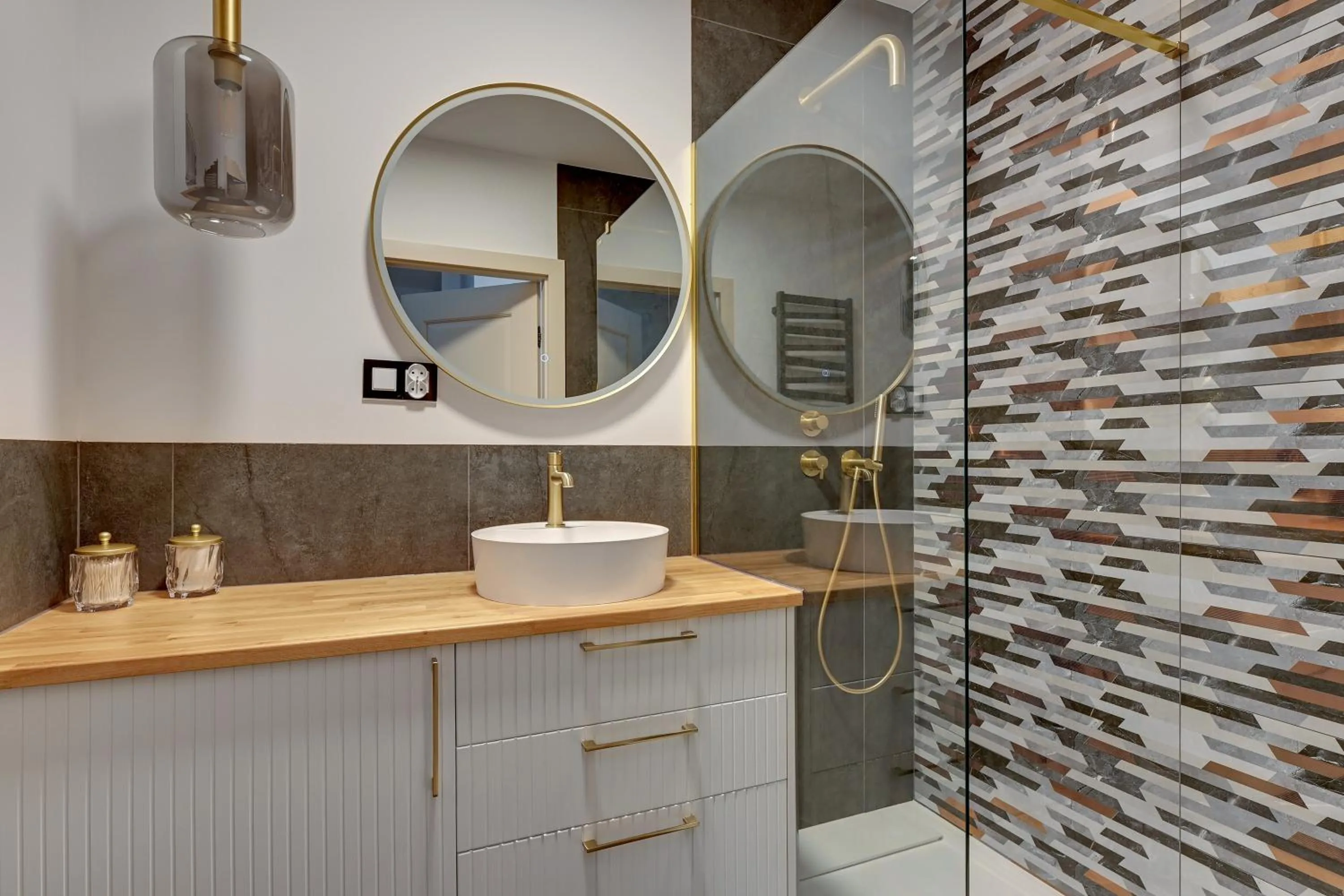 Shower in RentPlanet - Apartamenty Chlebova II