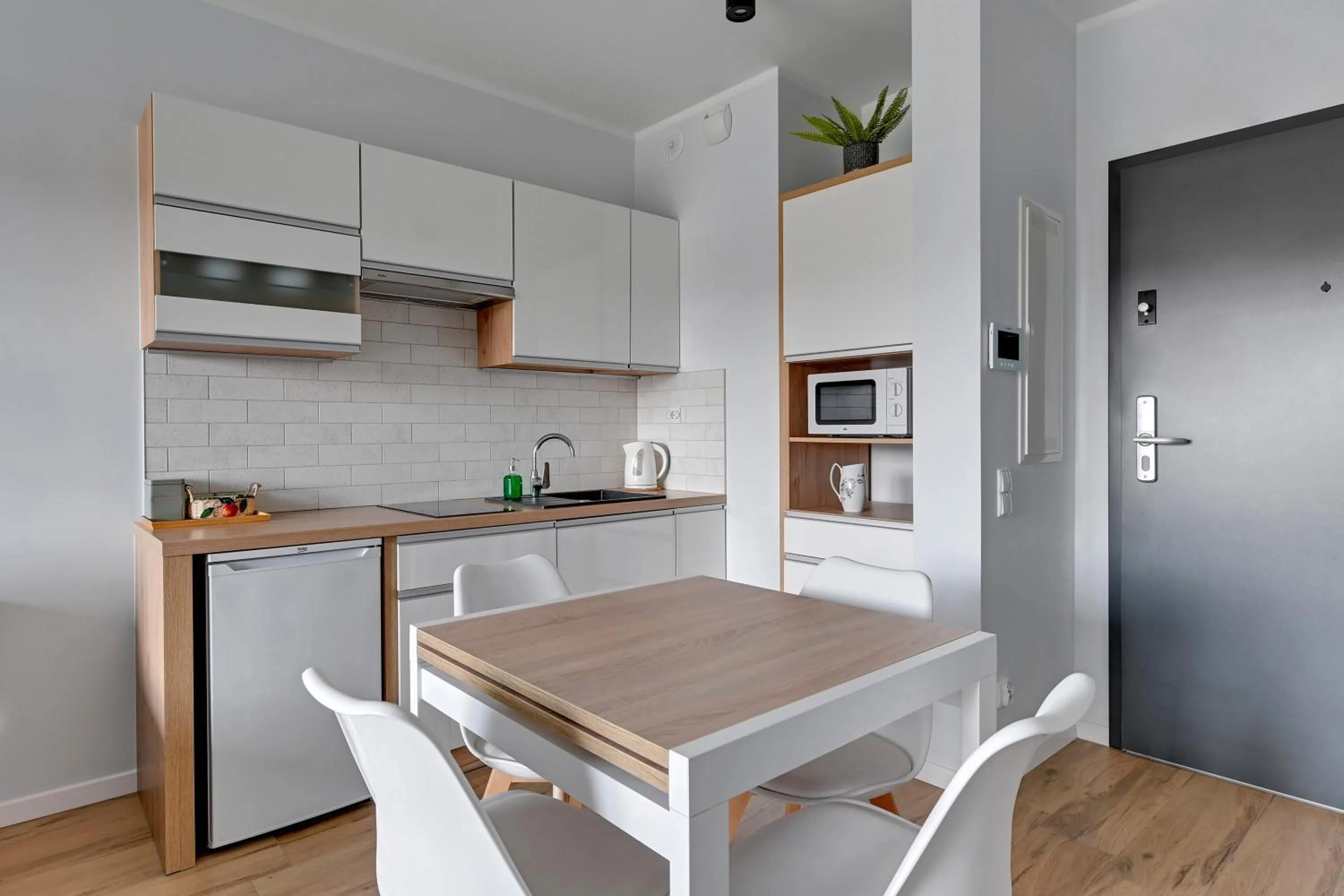 Kitchen or kitchenette in RentPlanet - Apartamenty Chlebova II