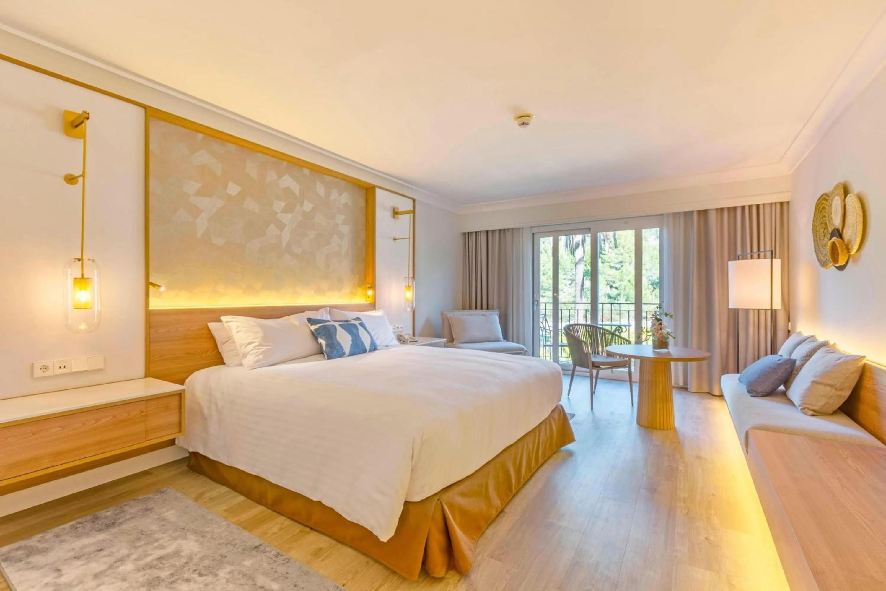 Property building, Bed in Denia Marriott La Sella Golf Resort & Spa