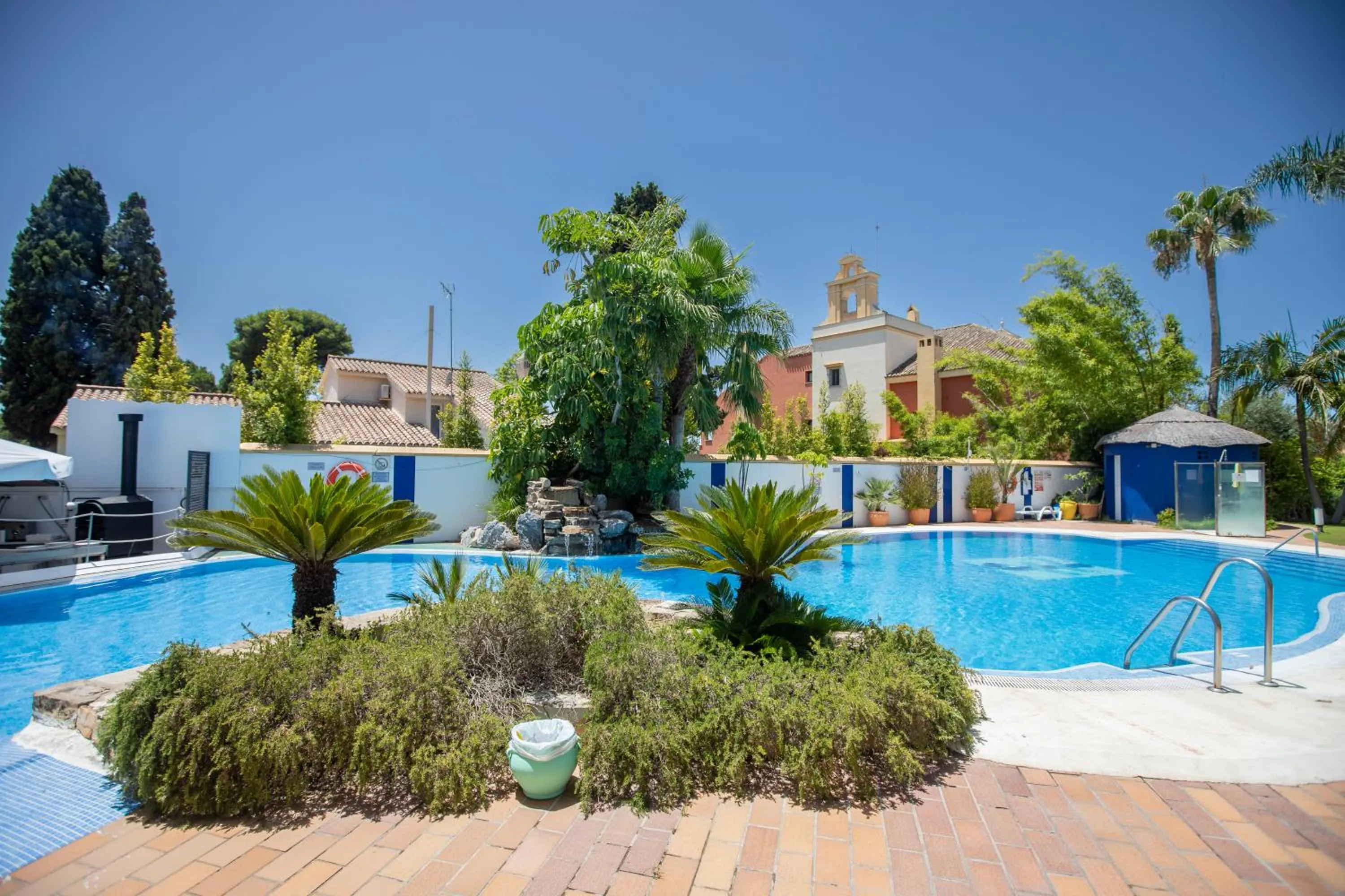 Pool view in Apartamentos Soho Boutique Vistahermosa