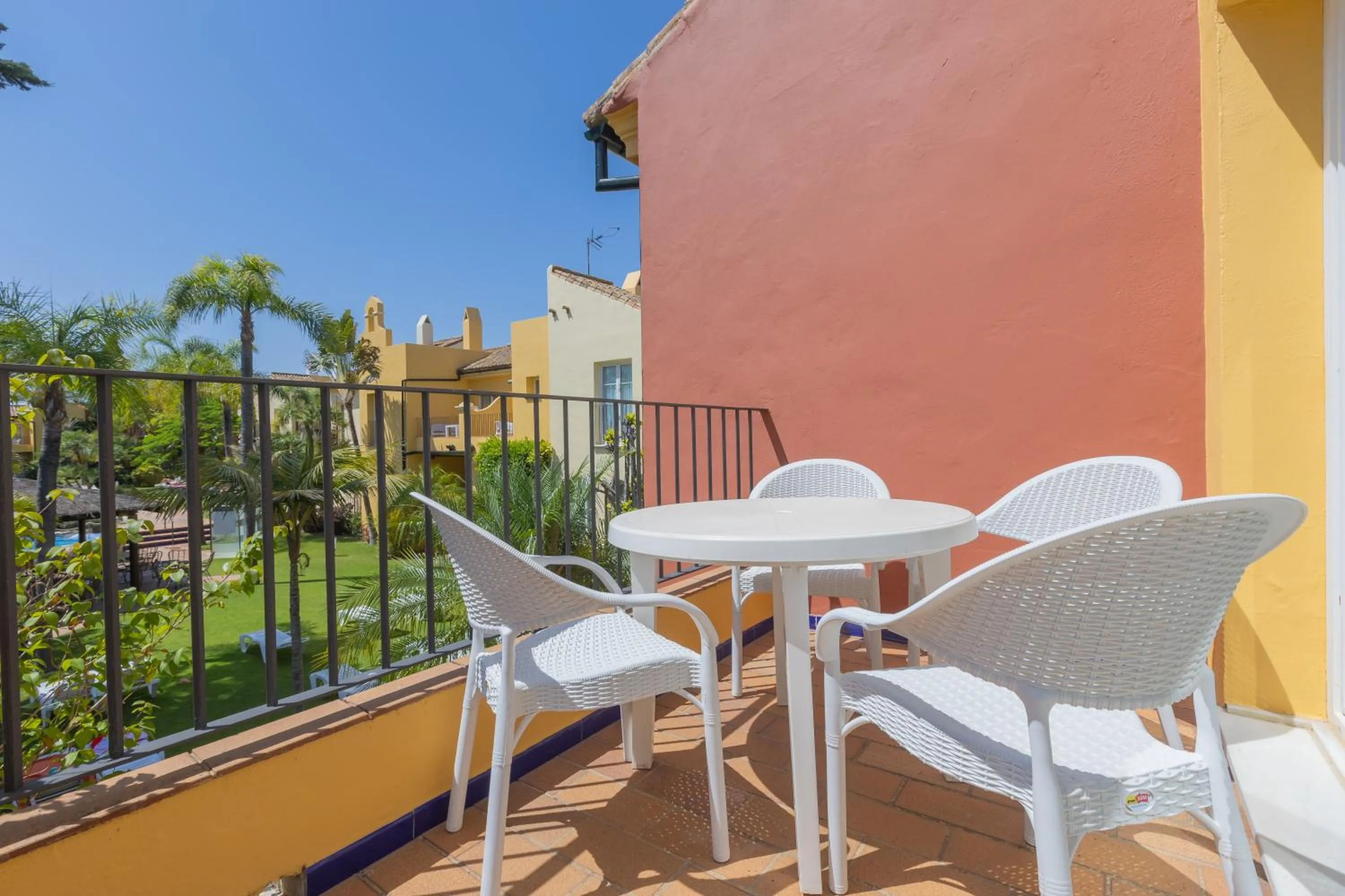 Balcony/Terrace in Apartamentos Soho Boutique Vistahermosa