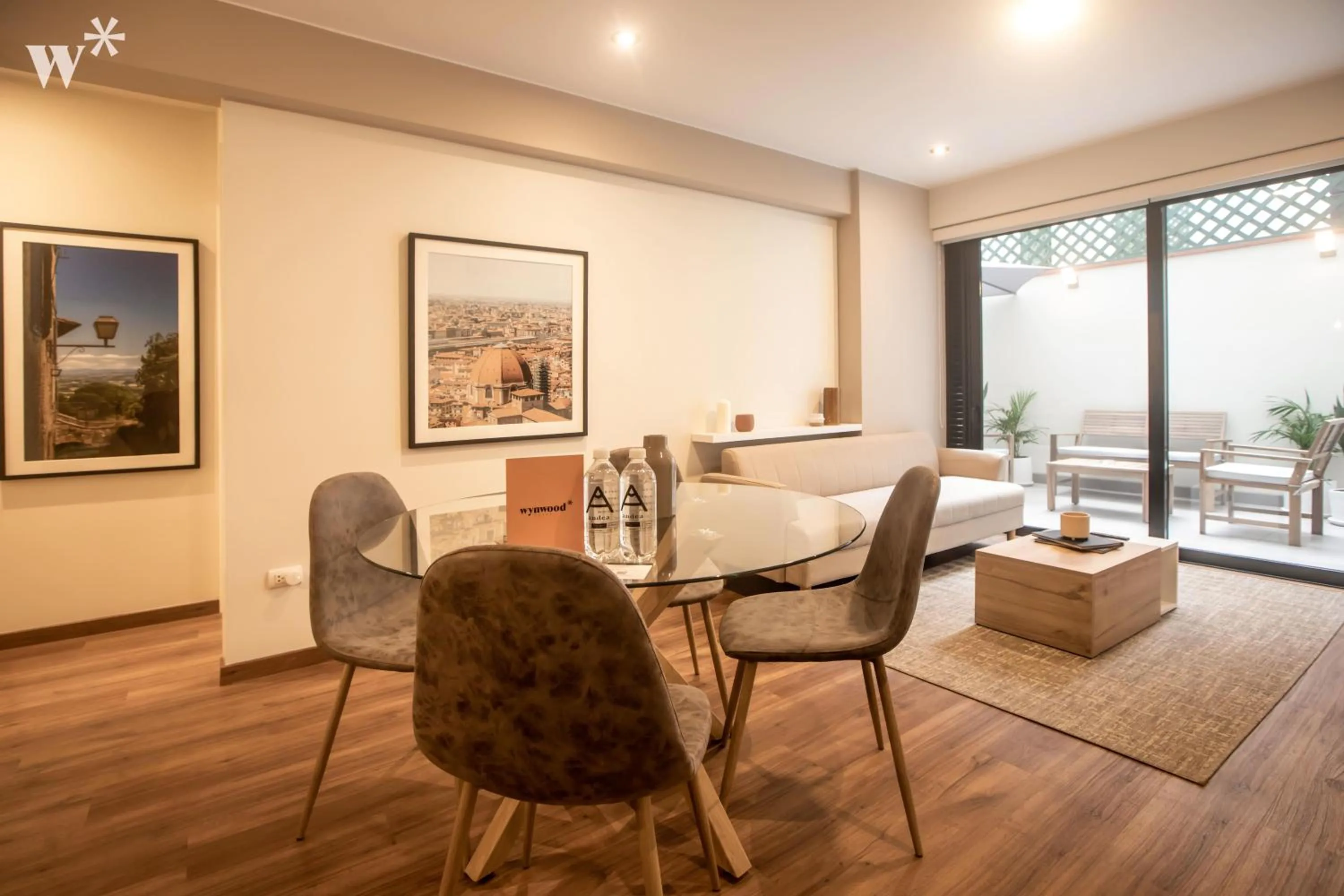 Alcanfores 1262 by Wynwood House