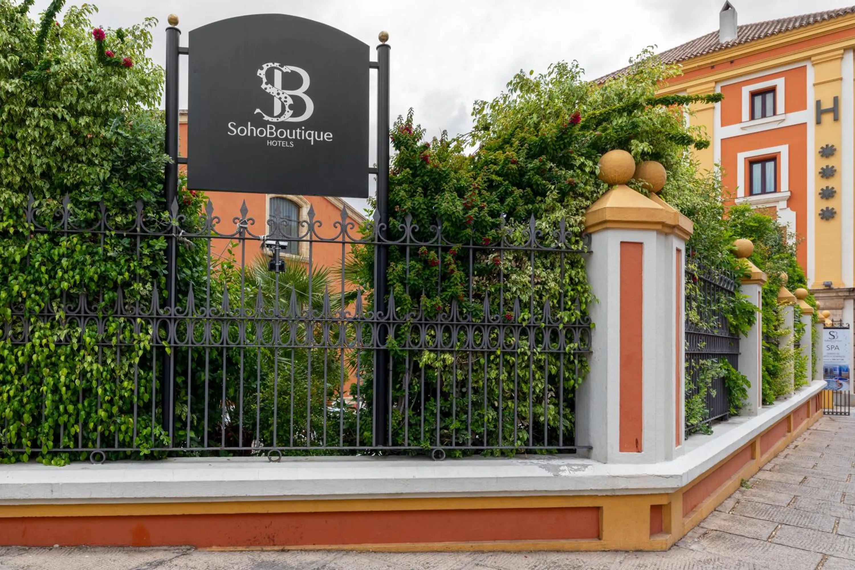 Facade/entrance in Hotel Soho Boutique Jerez