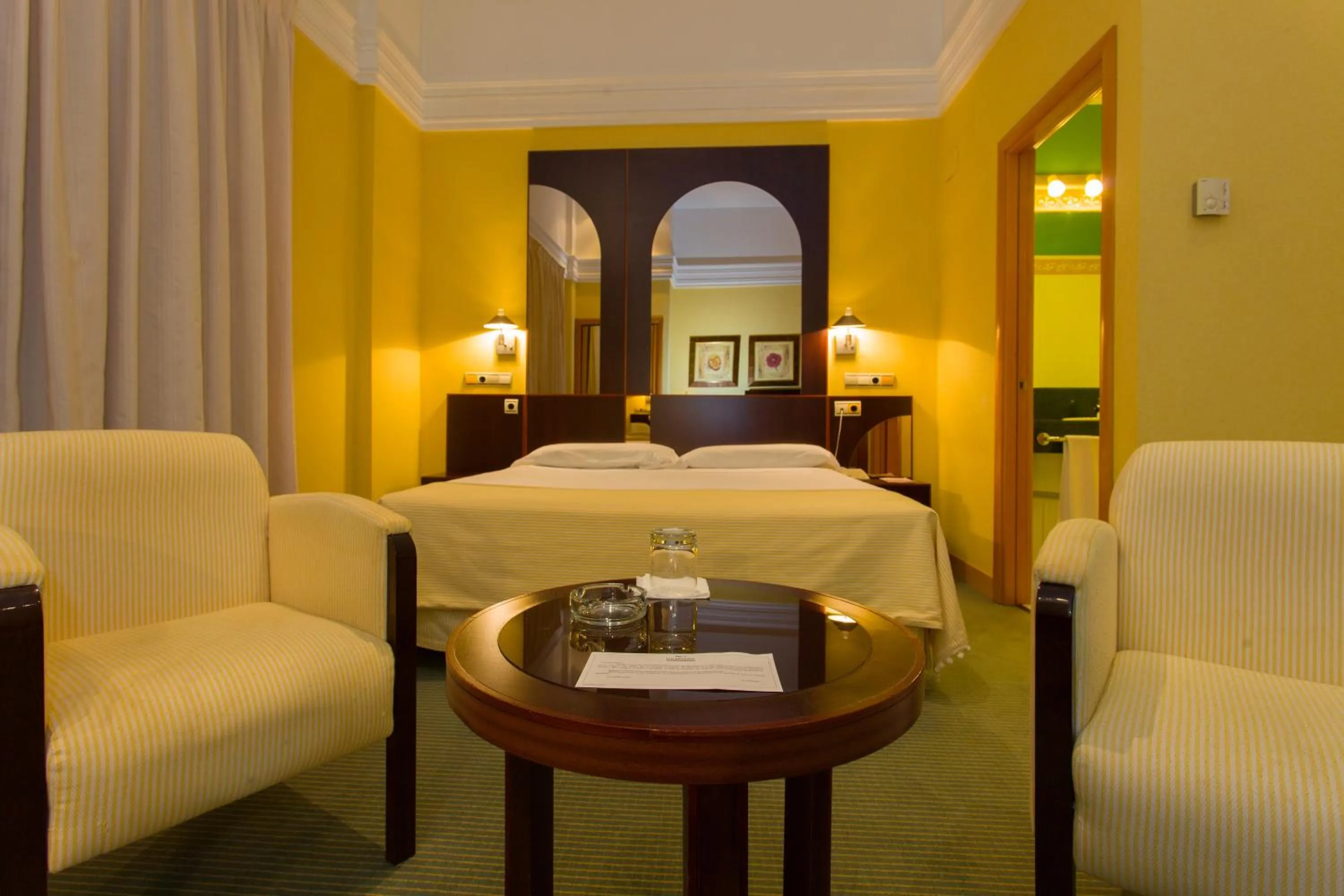 Photo of the whole room, Bed in Hotel Soho Boutique Jerez