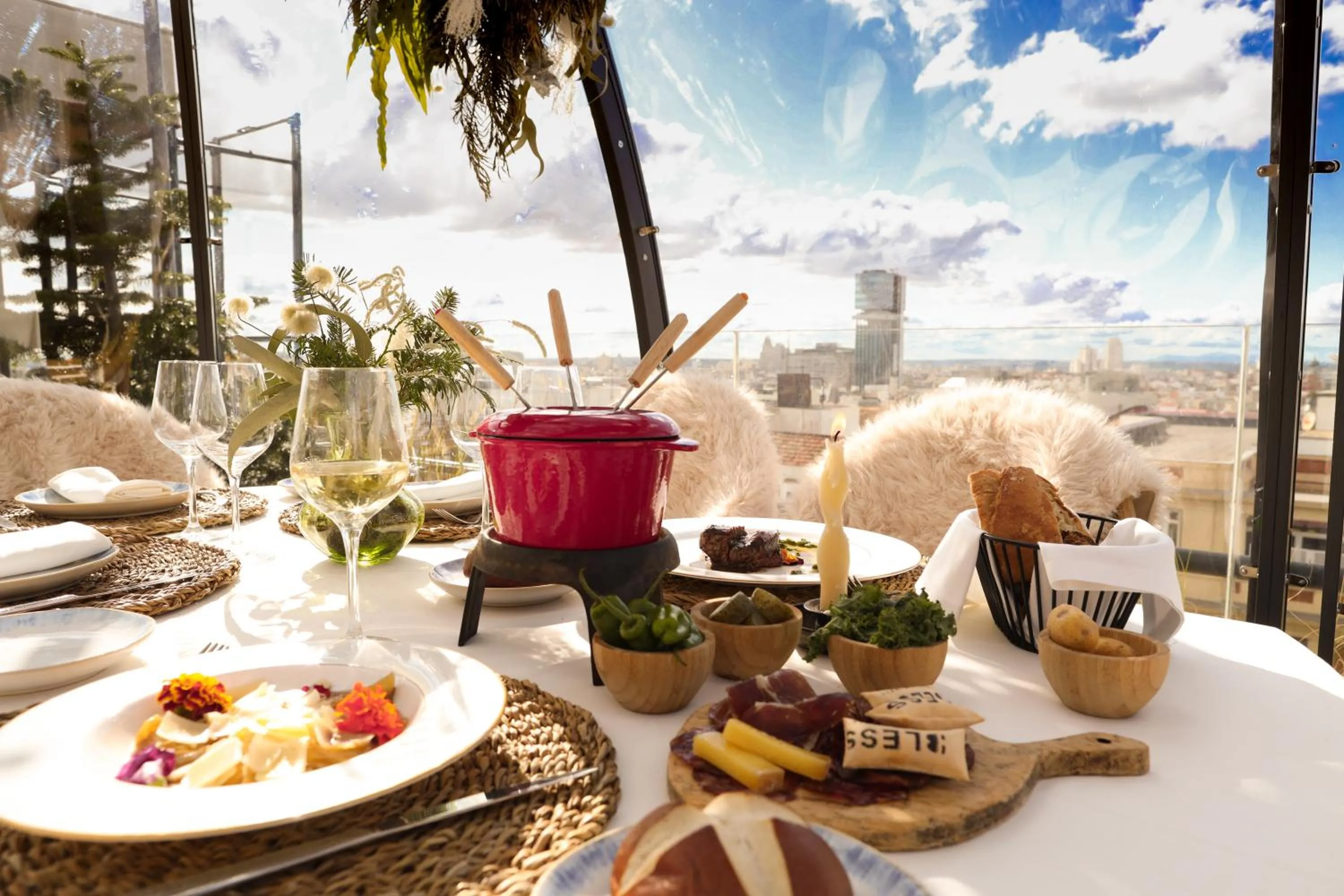 Restaurant/places to eat in BLESS Hotel Madrid - The Leading Hotels of the World