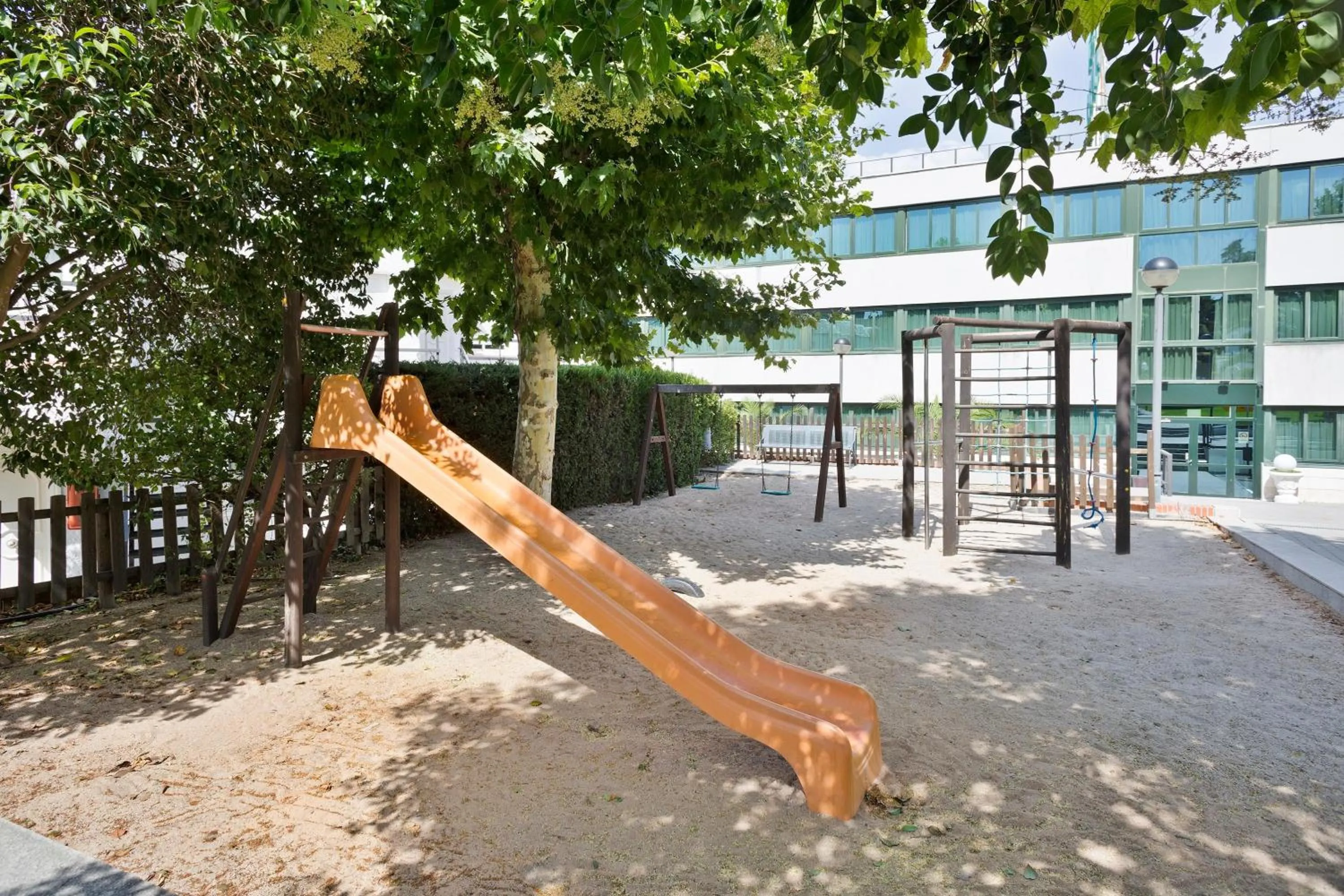 children in Hotel Best Osuna