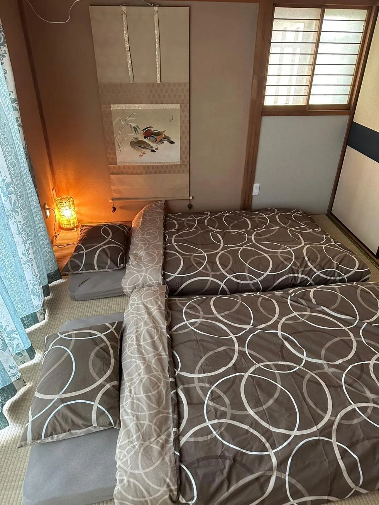 Bed in season guest house in nishi shinjuku 100 square meters, 4 bedrooms, 2 living rooms