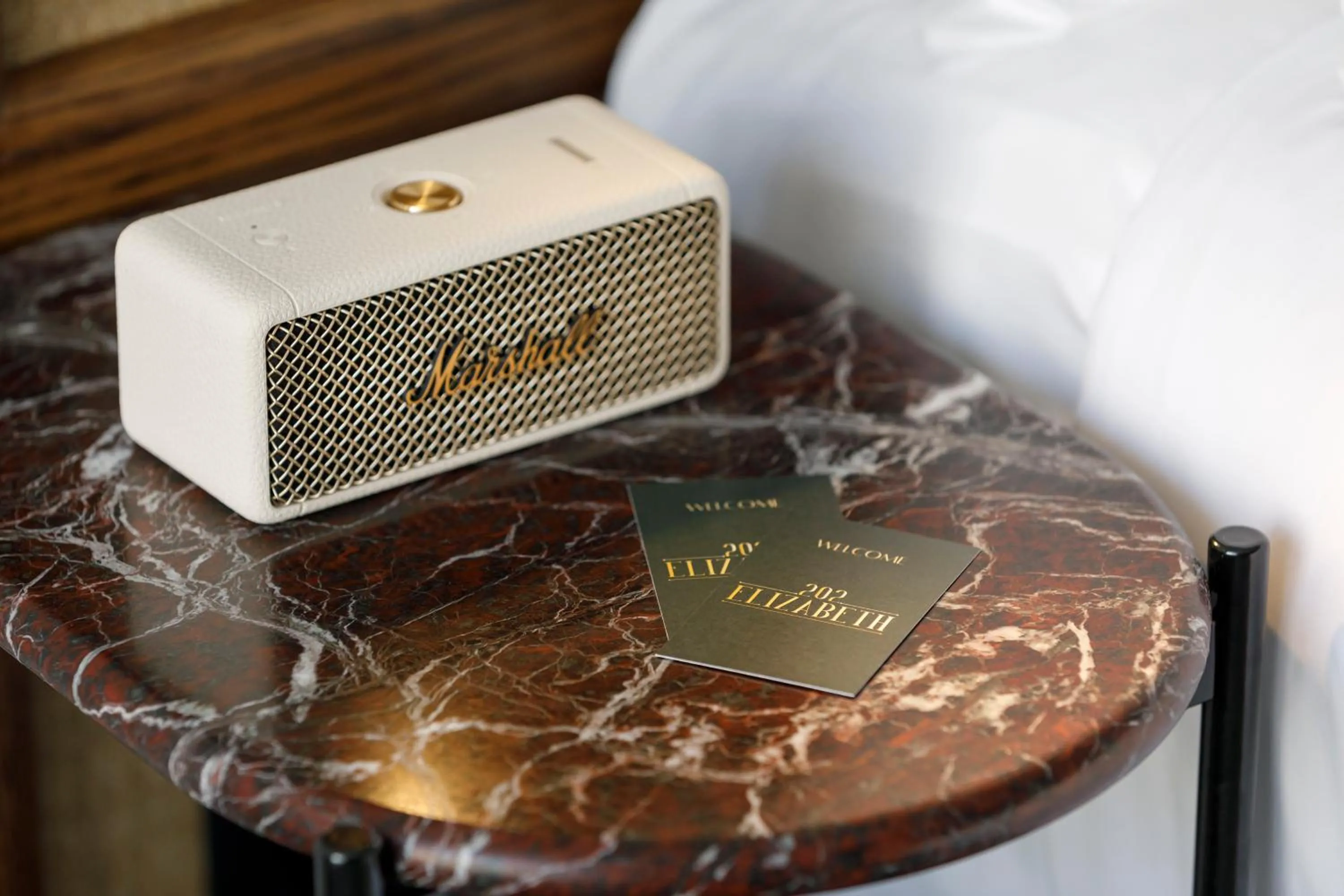 TV and multimedia in 202 Elizabeth