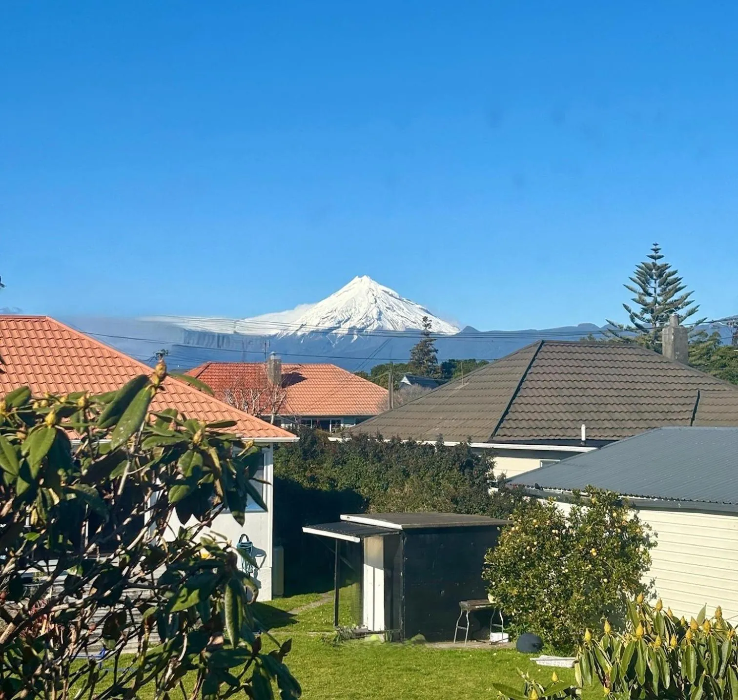 Mountain view in Parkside Motel and Apartments