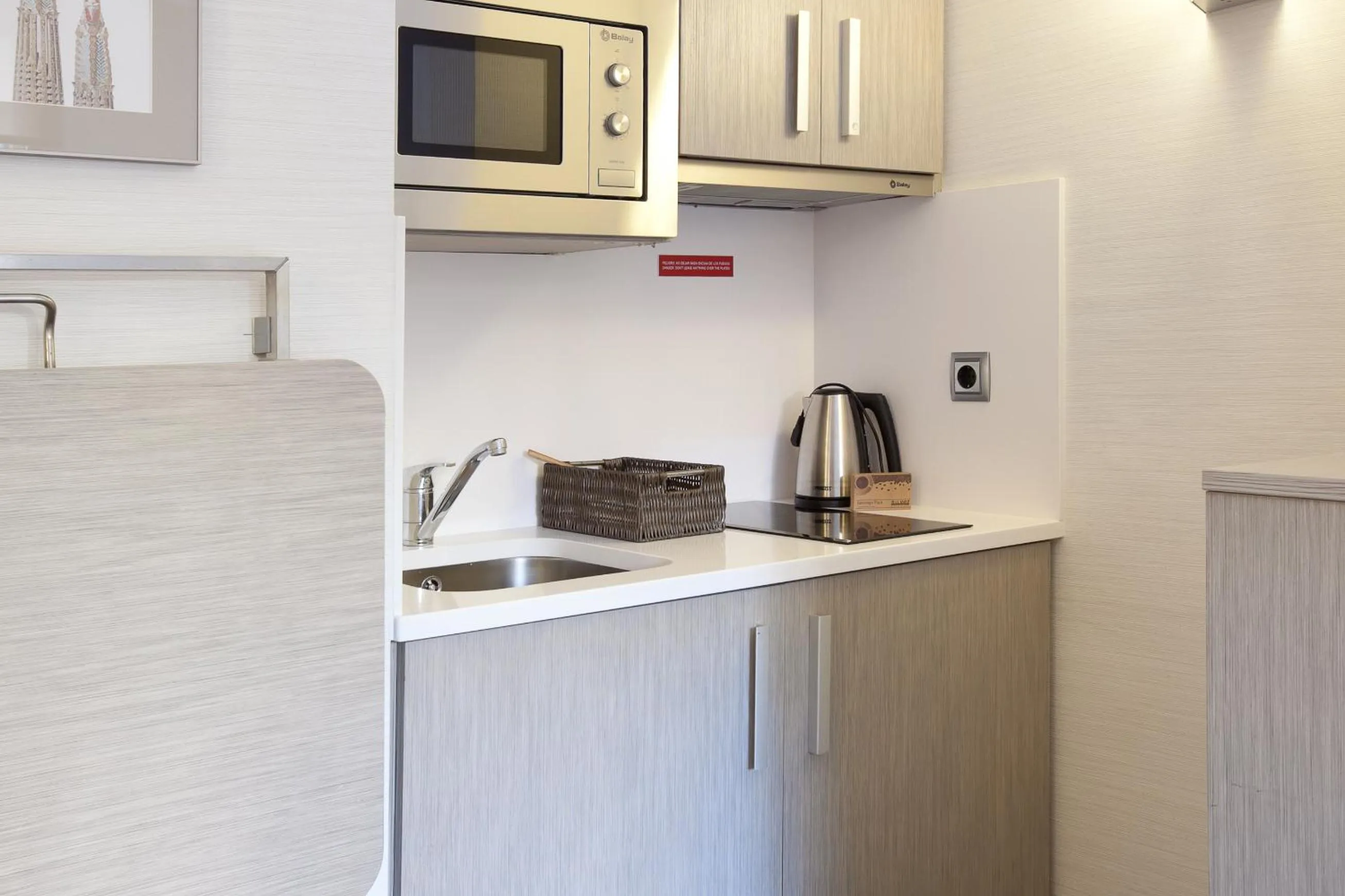 Kitchen or kitchenette in Aparthotel Silver