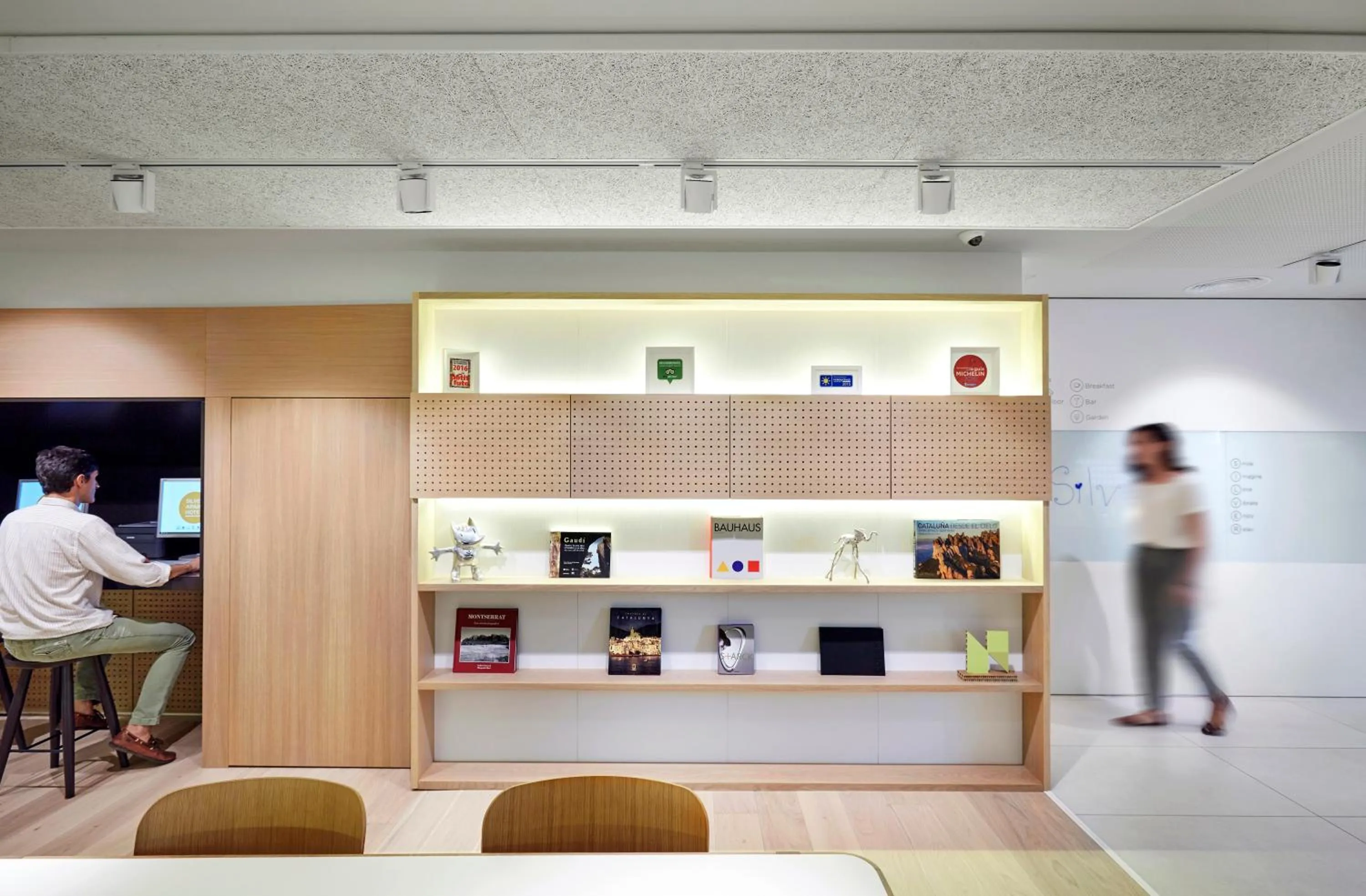 Lobby or reception in Aparthotel Silver