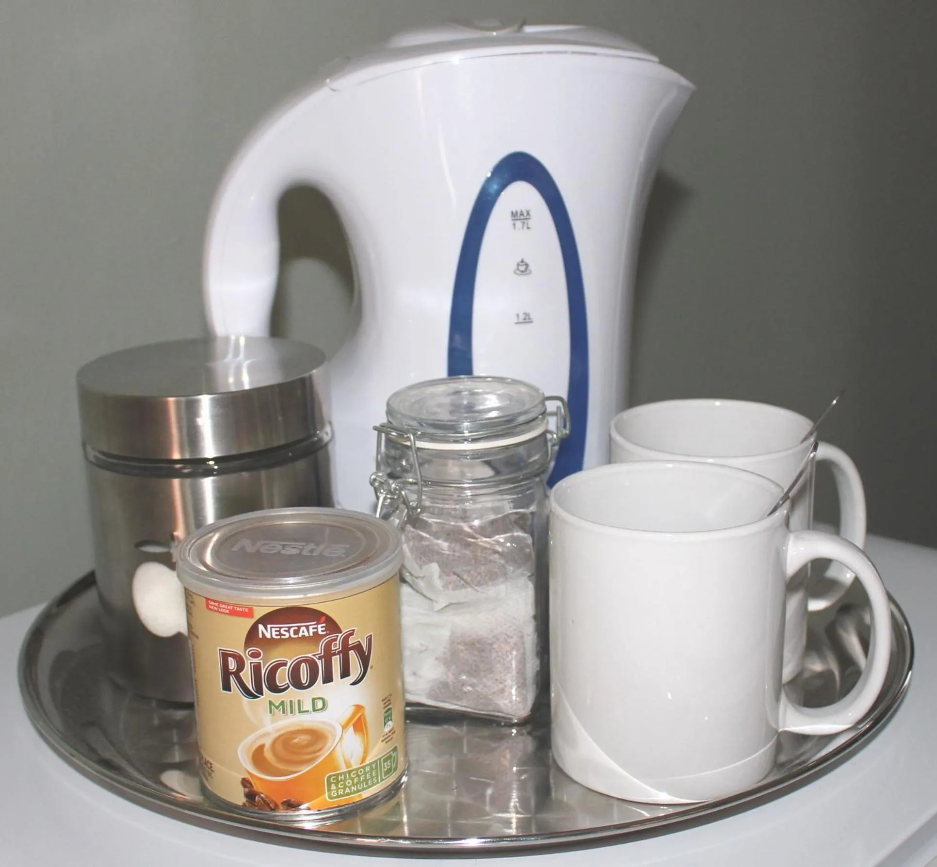 Coffee/tea facilities in Coco Palm Bed & Breakfast