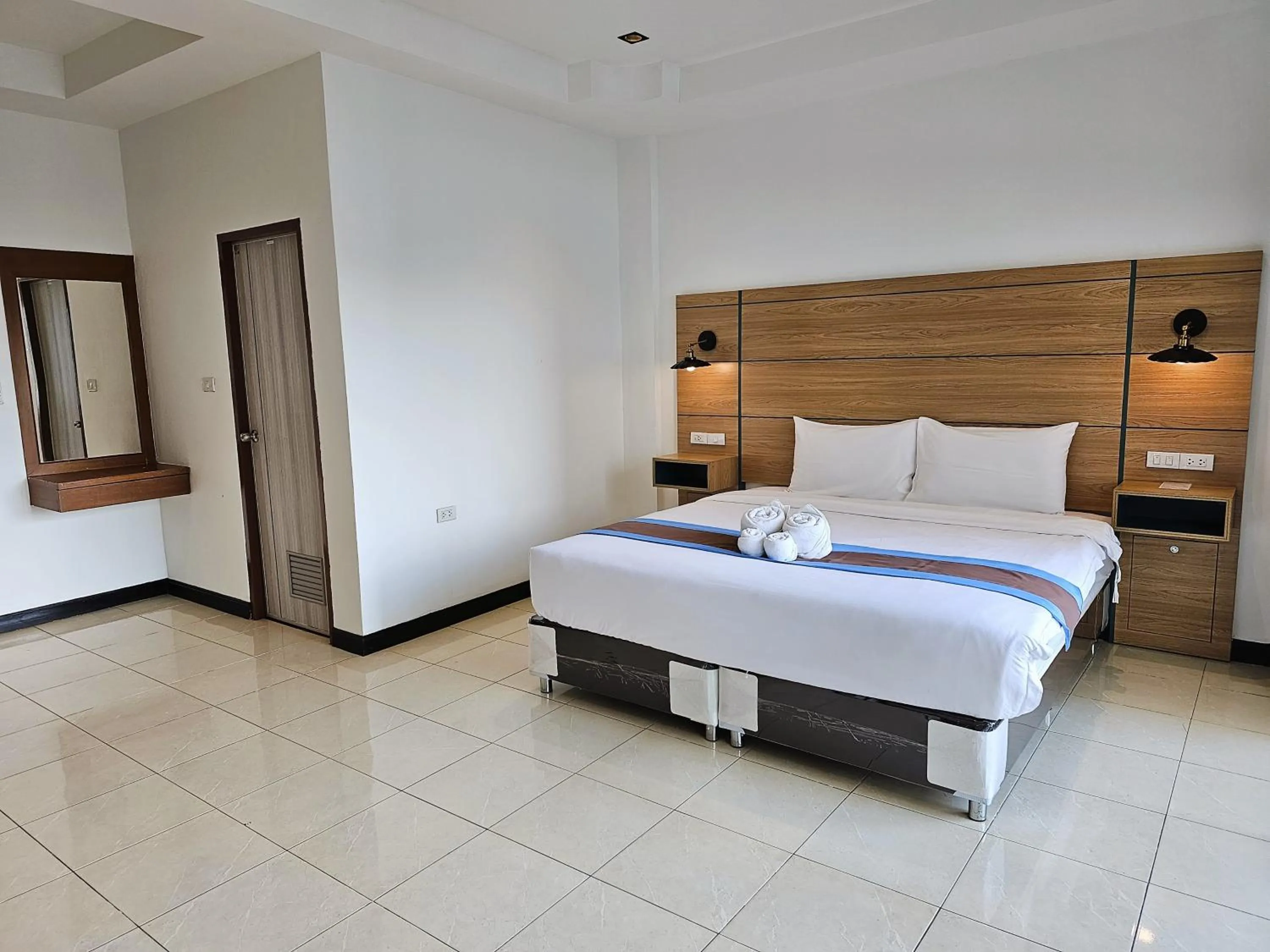 Bed in The Base Inn Pattaya