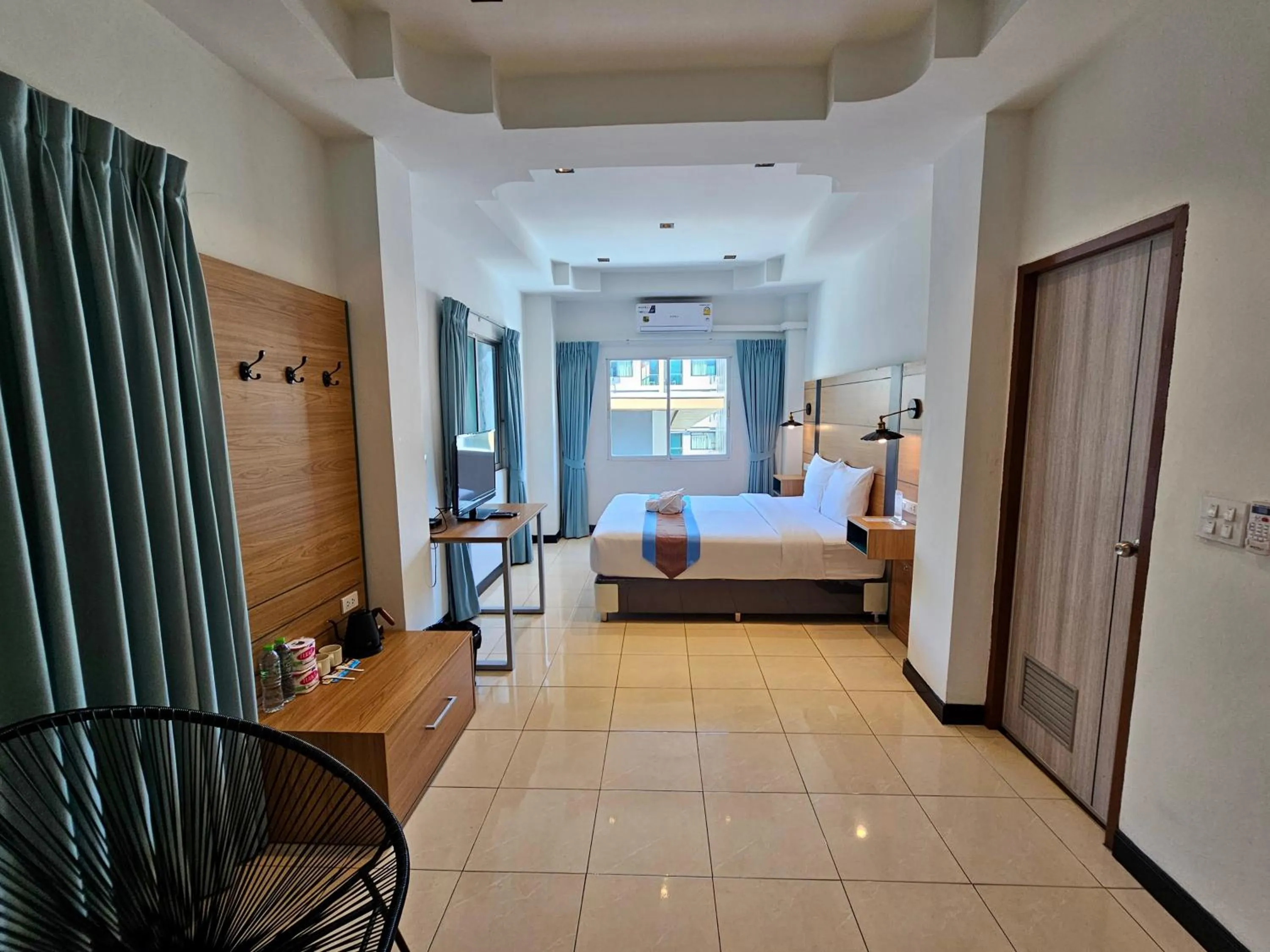 Bed in The Base Inn Pattaya