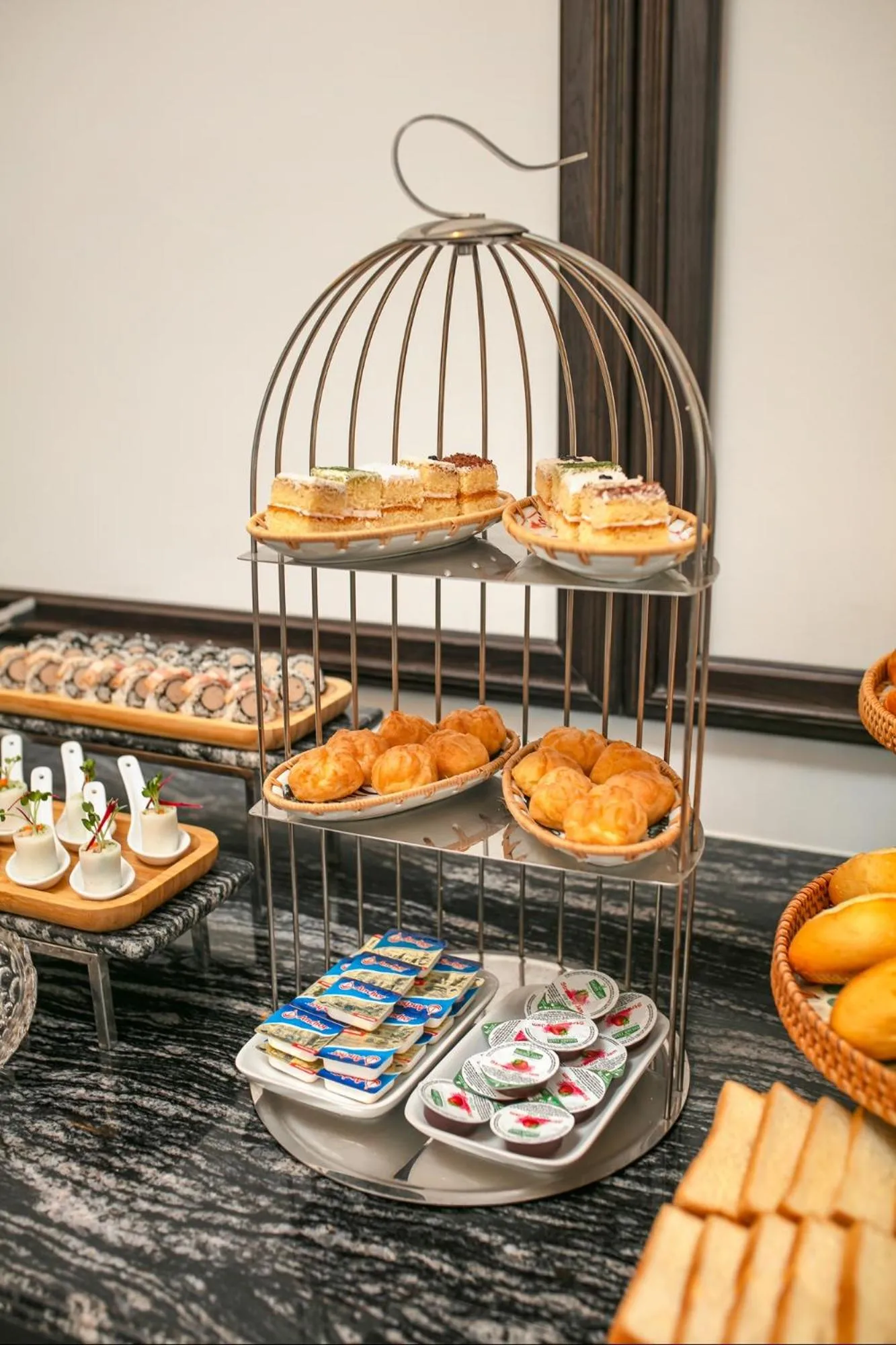 Breakfast in Media Central Hotel & Spa