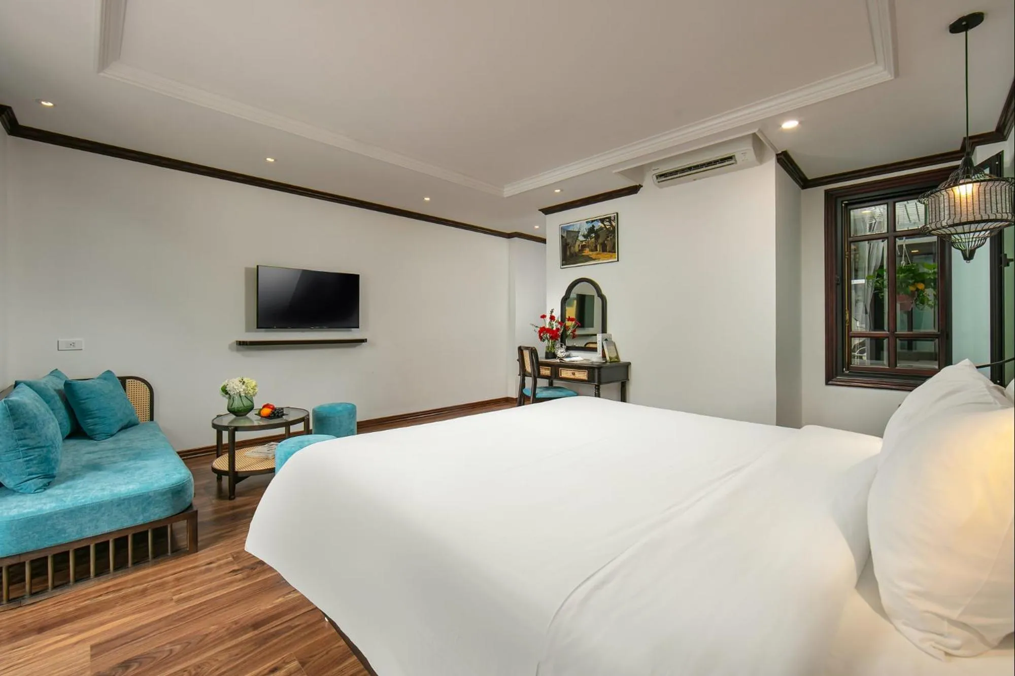 Bed in Media Central Hotel & Spa